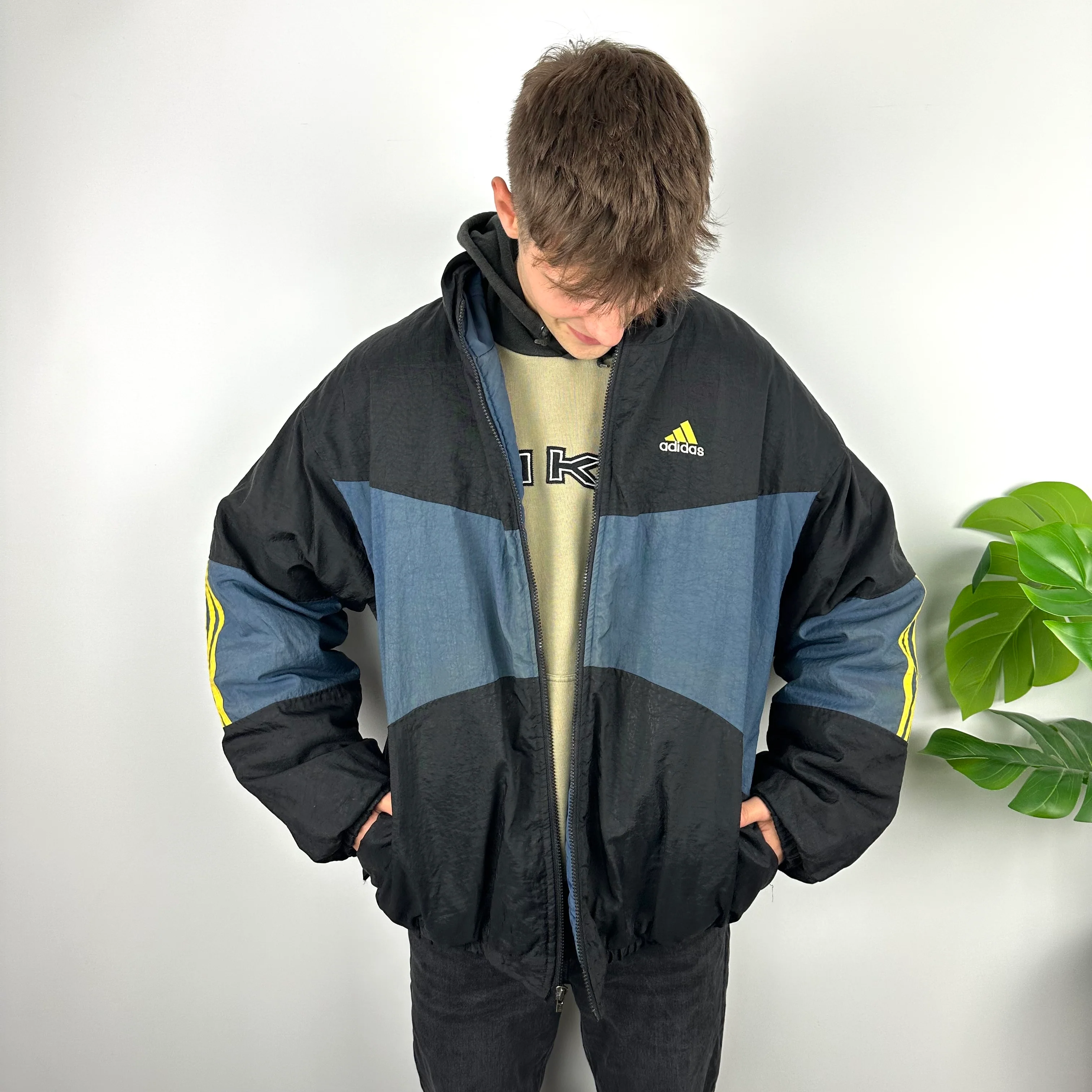 Adidas Black and Navy Colour Block Embroidered Spell Out Padded Jacket (XL) - Image 6
