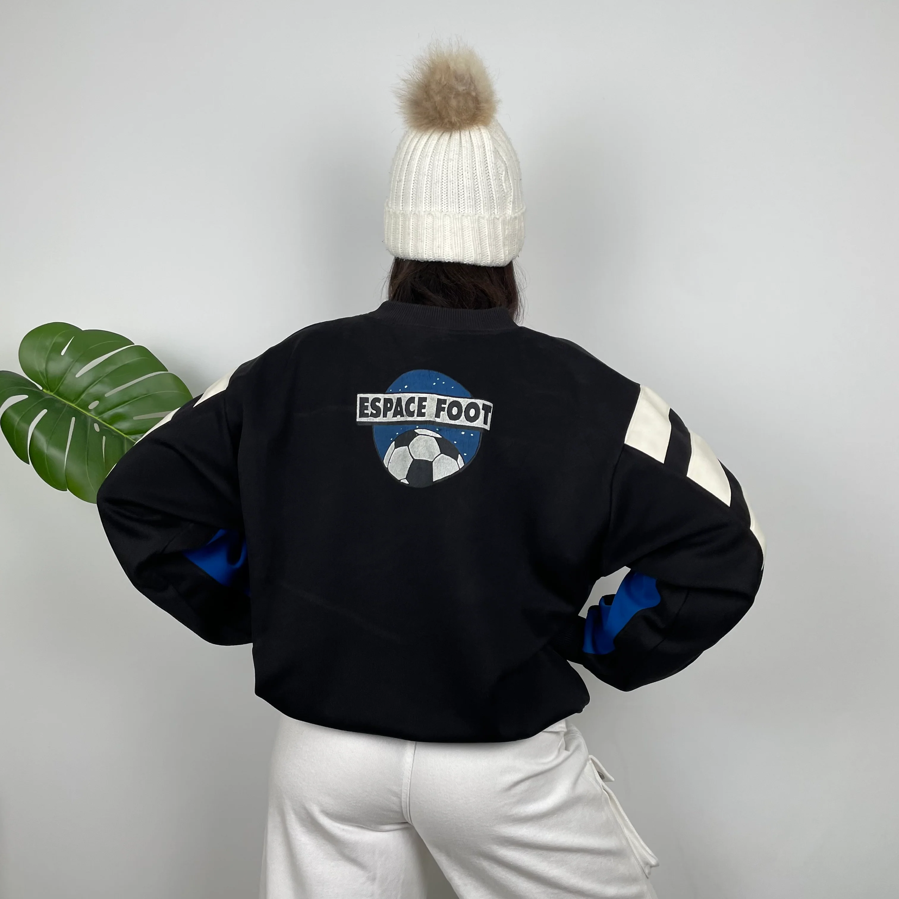 Adidas Black & Blue Embroidered Spell Out Colour Block Sweatshirt (L) - Image 4