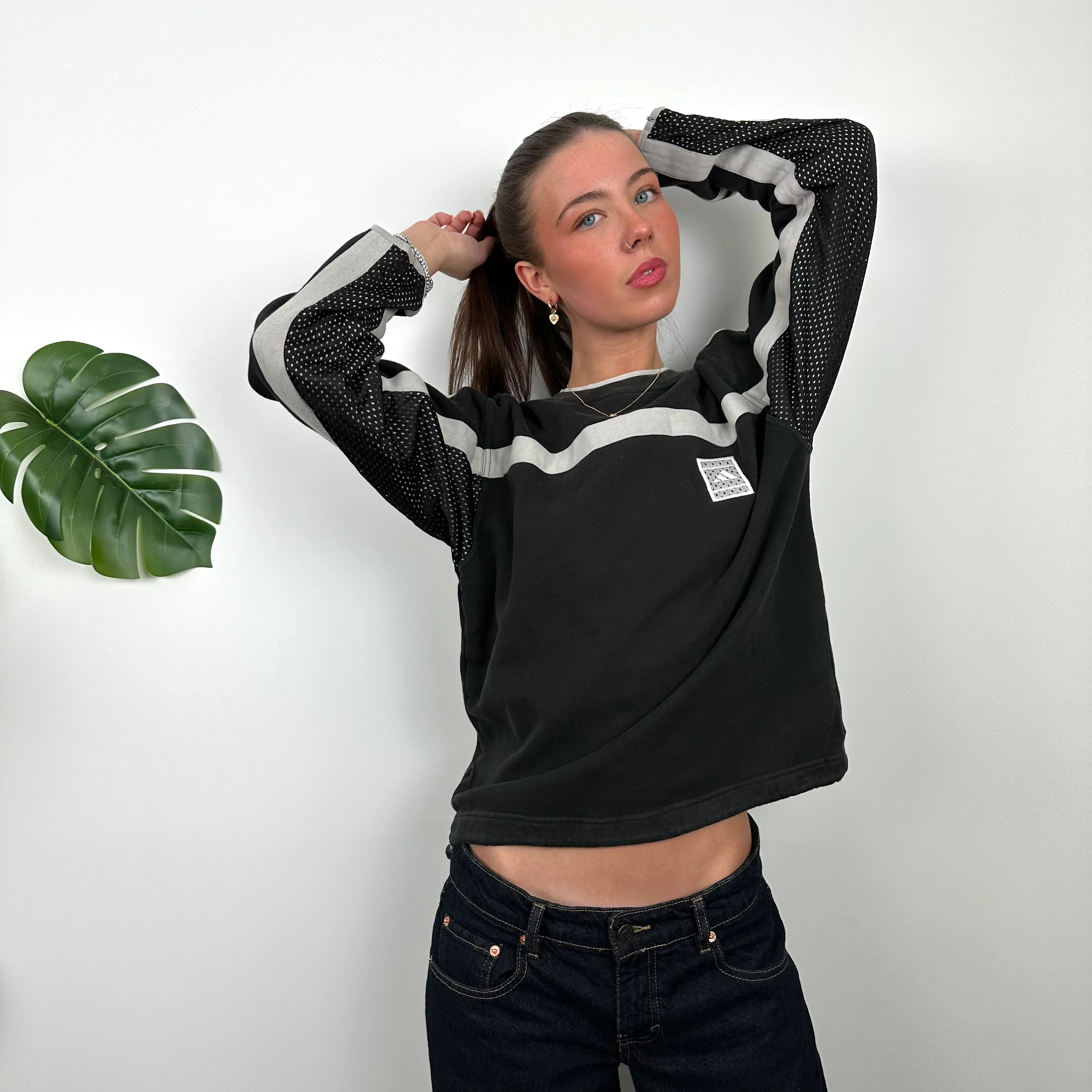 Adidas Black Embroidered Spell Out Sweatshirt (S) - Image 5