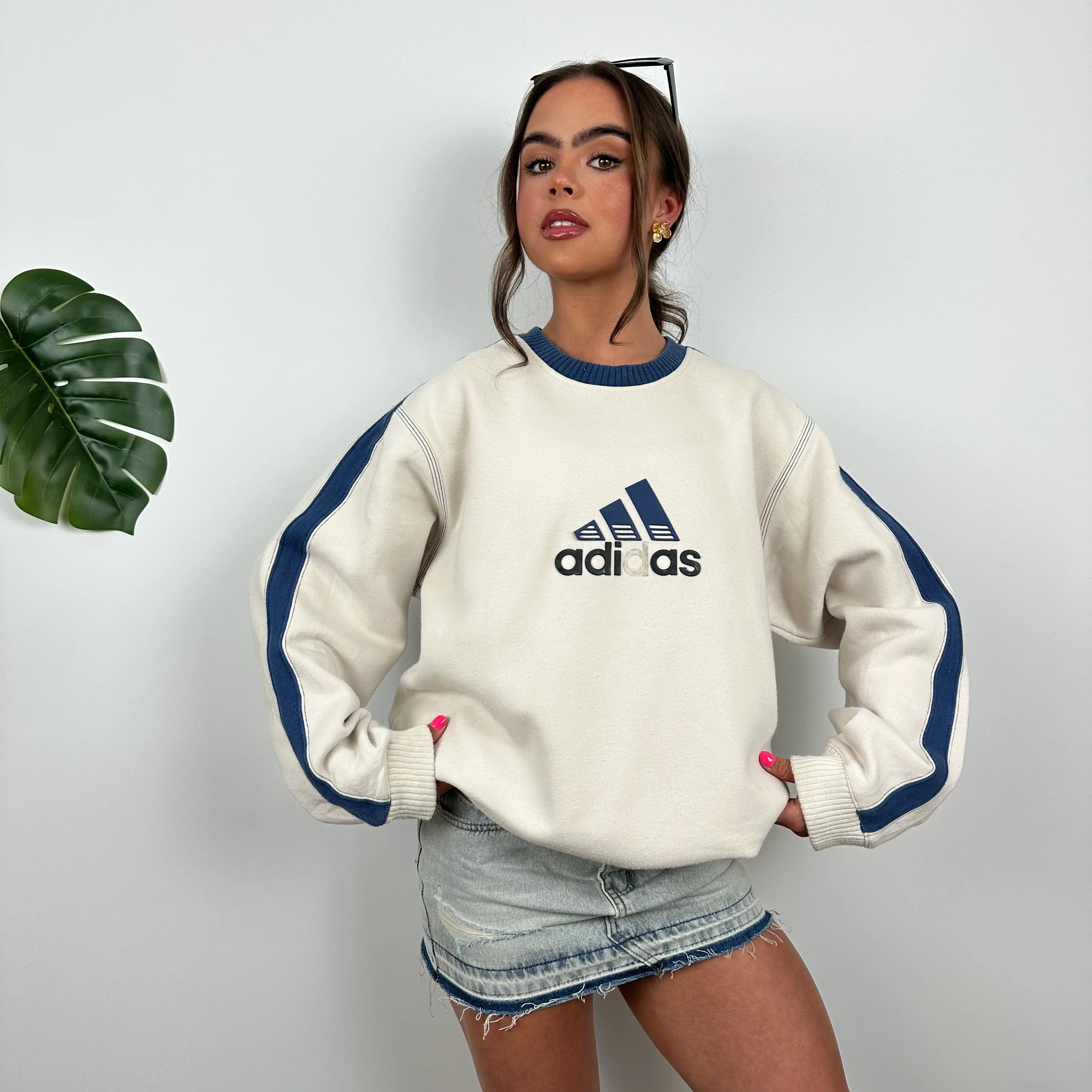 Adidas Cream Embroidered Spell Out Sweatshirt (M) - Image 2