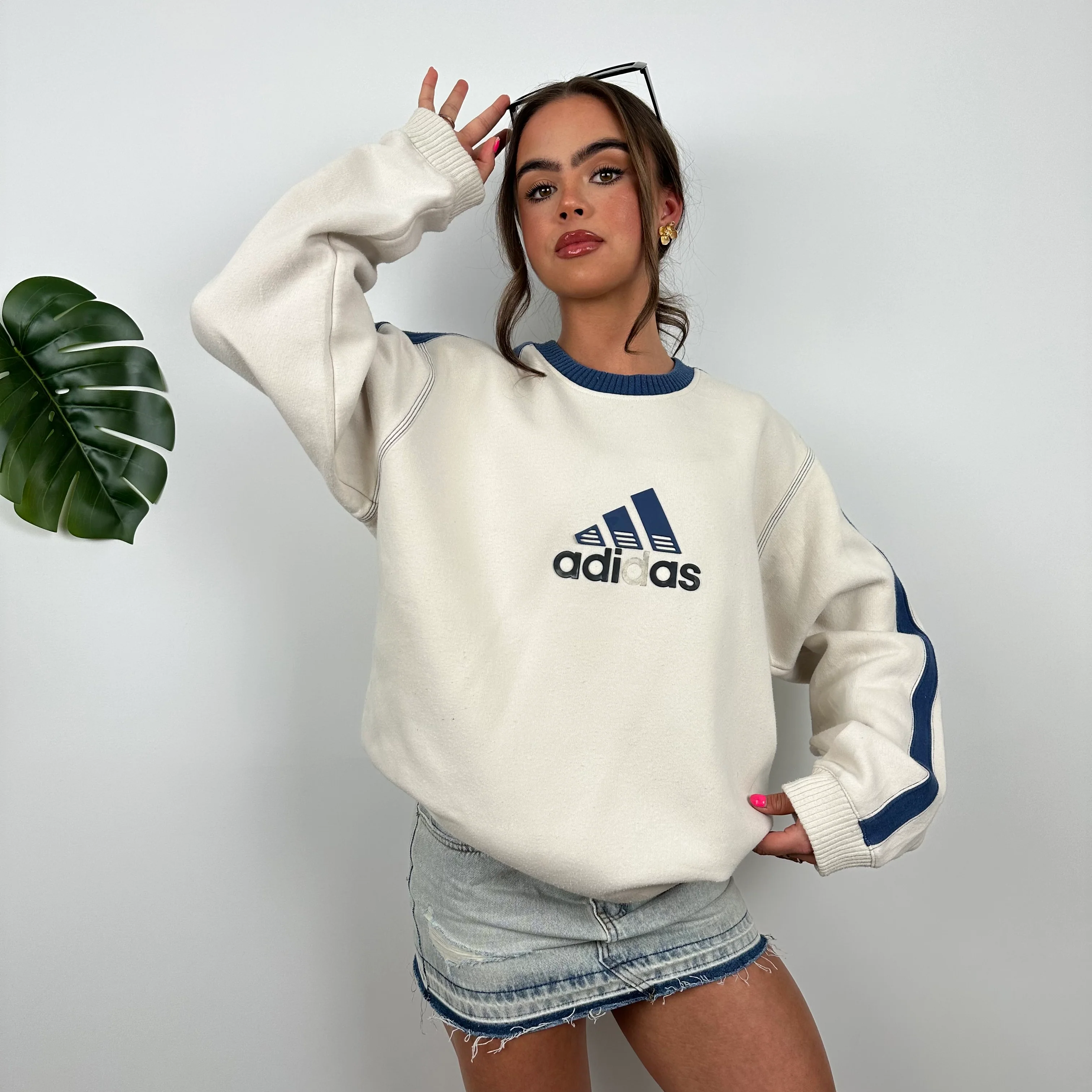 Adidas Cream Embroidered Spell Out Sweatshirt (M) - Image 4