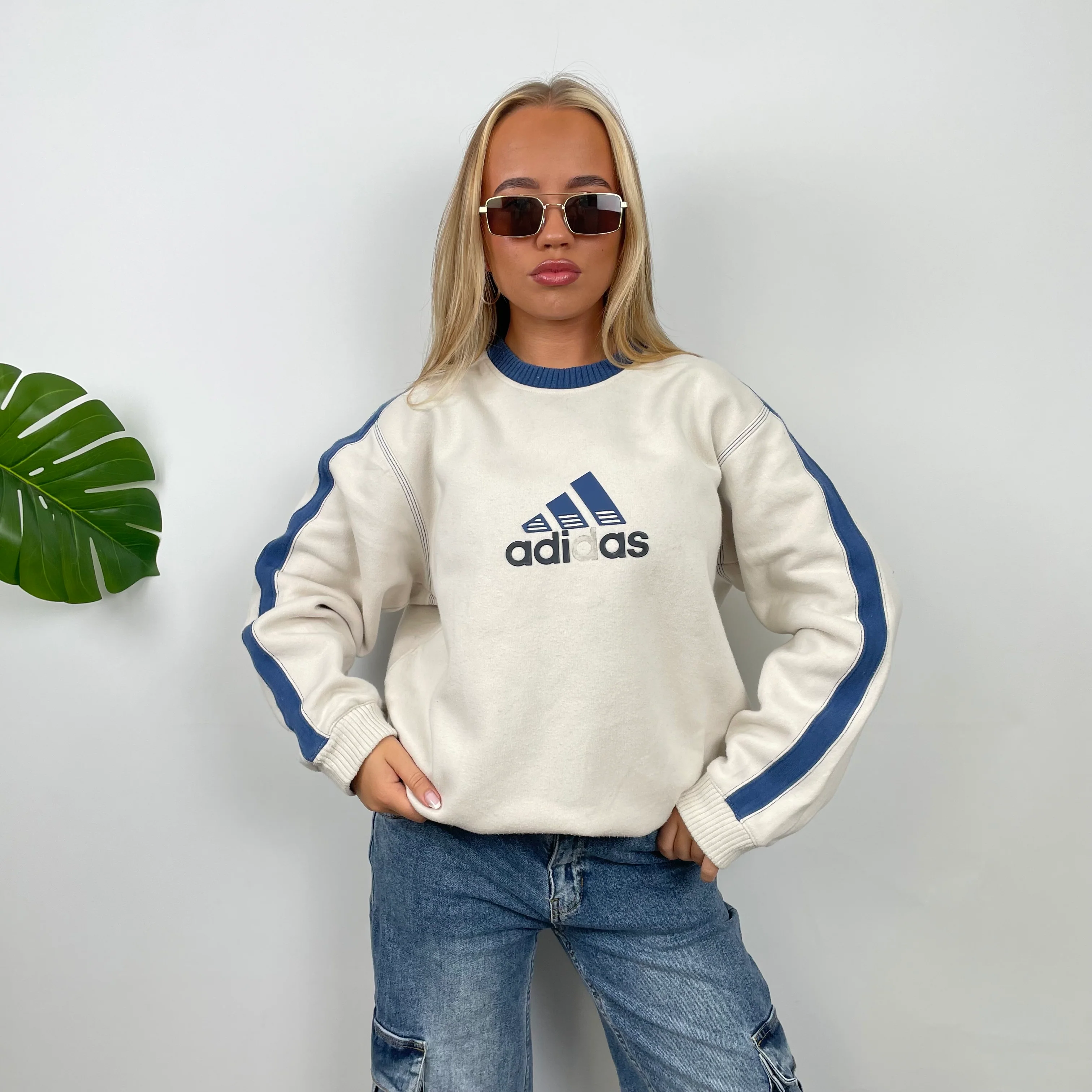 Adidas Cream Embroidered Spell Out Sweatshirt (M) - Image 3