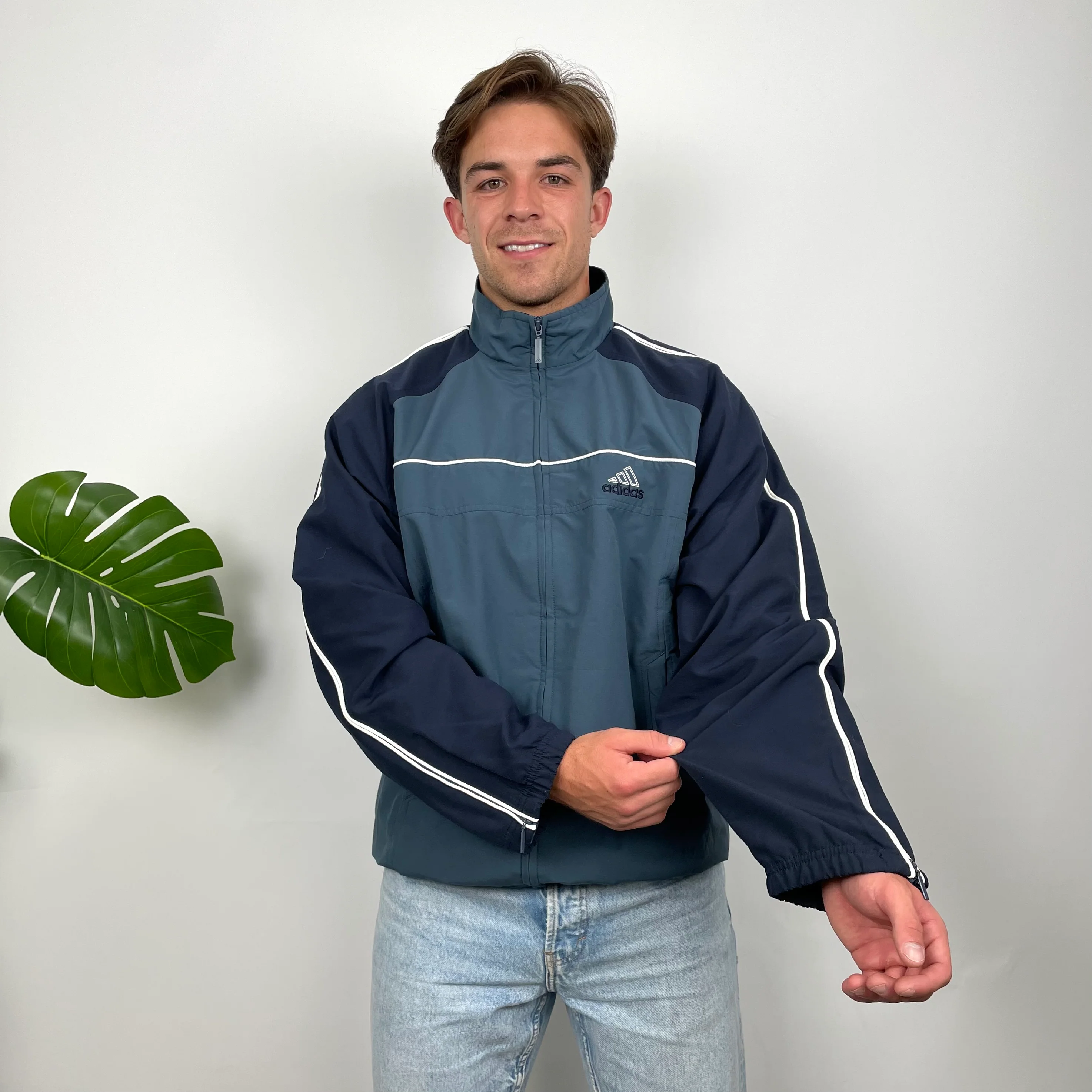 Adidas Embroidered Spell Out Grey Zip Up Windbreaker Jacket (L) - Image 2