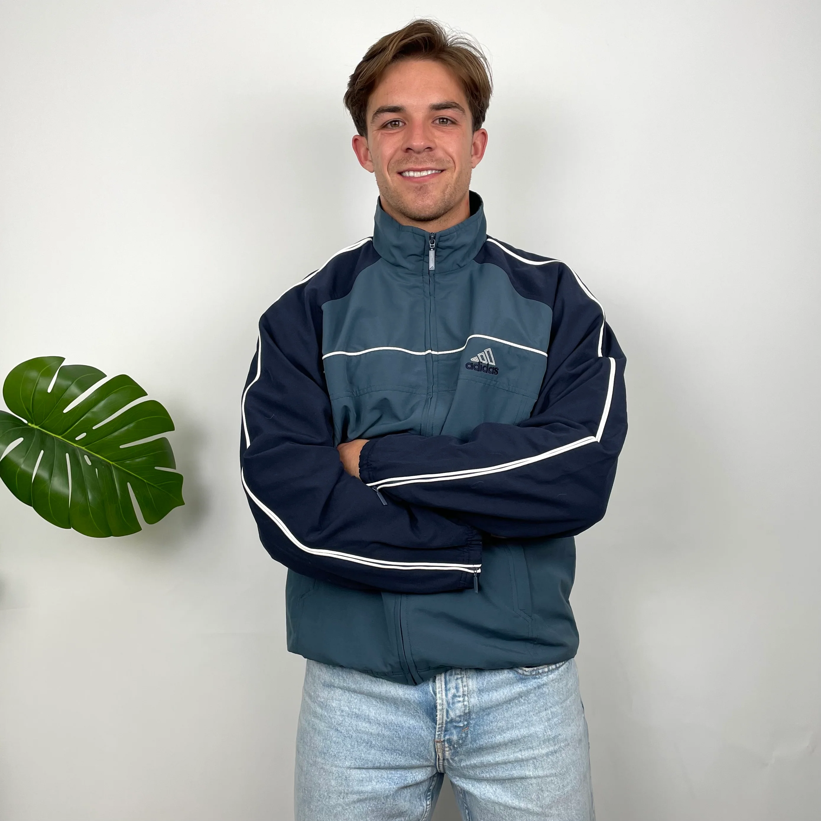 Adidas Embroidered Spell Out Grey Zip Up Windbreaker Jacket (L) - Image 3