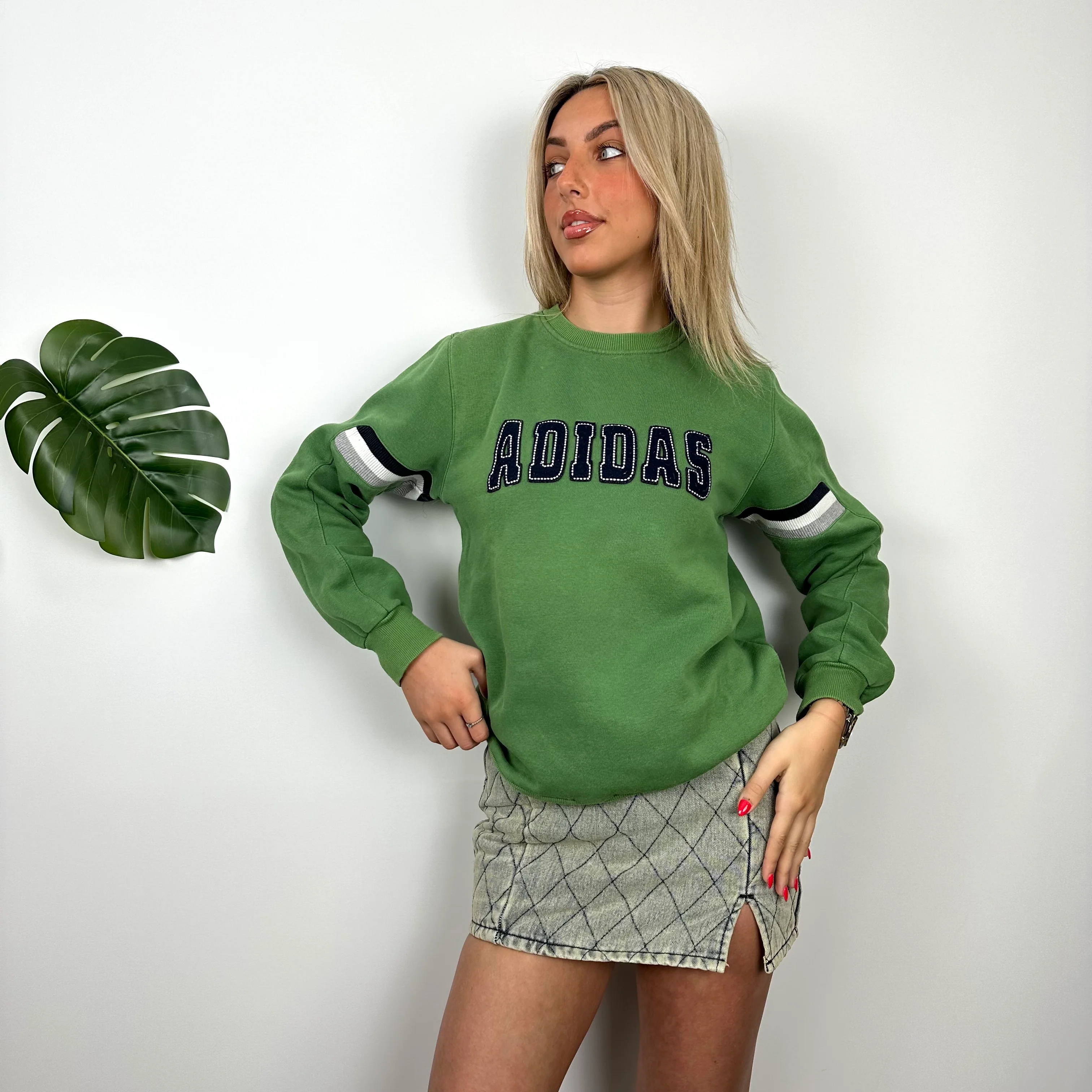 Adidas Green Embroidered Spell Out Sweatshirt (M) - Image 3
