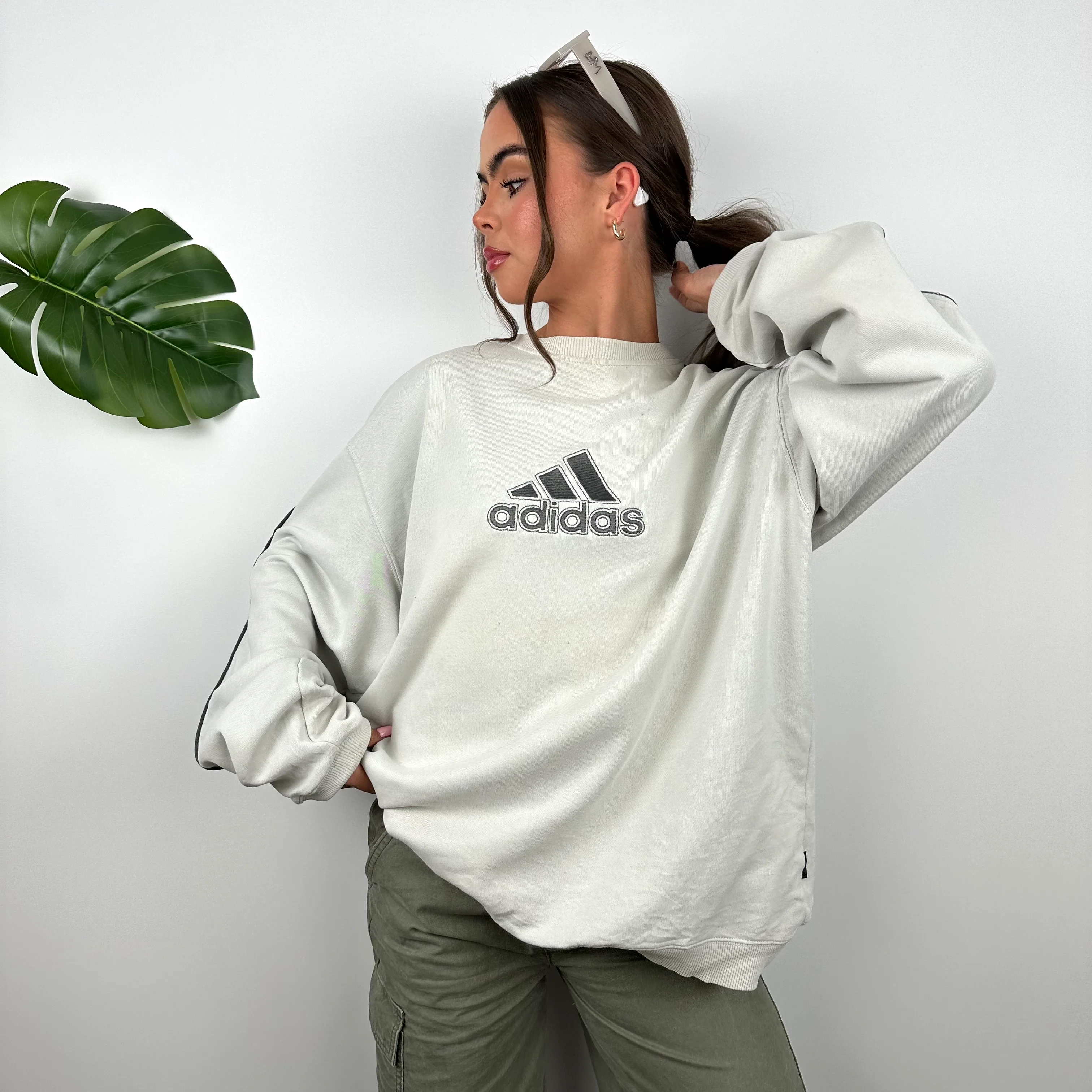 Adidas Grey Embroidered Spell Out Sweatshirt (M) - Image 2