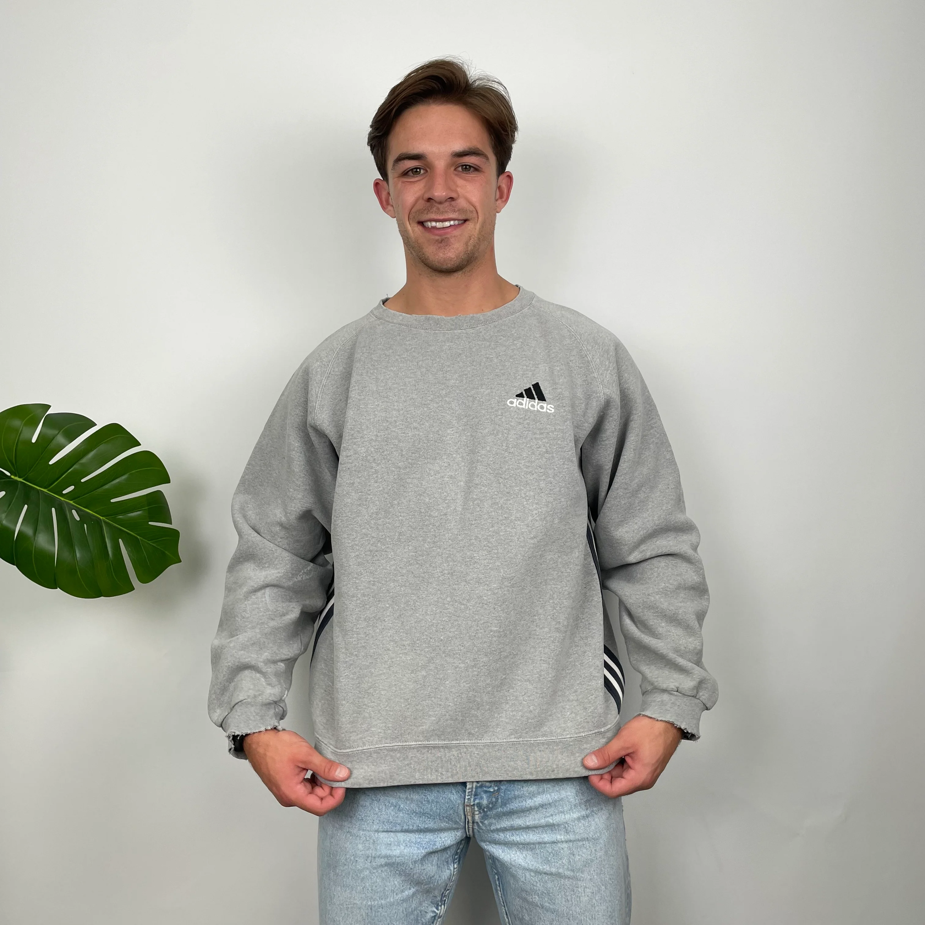 Adidas Grey Embroidered Spell Out Sweatshirt (M) - Image 7