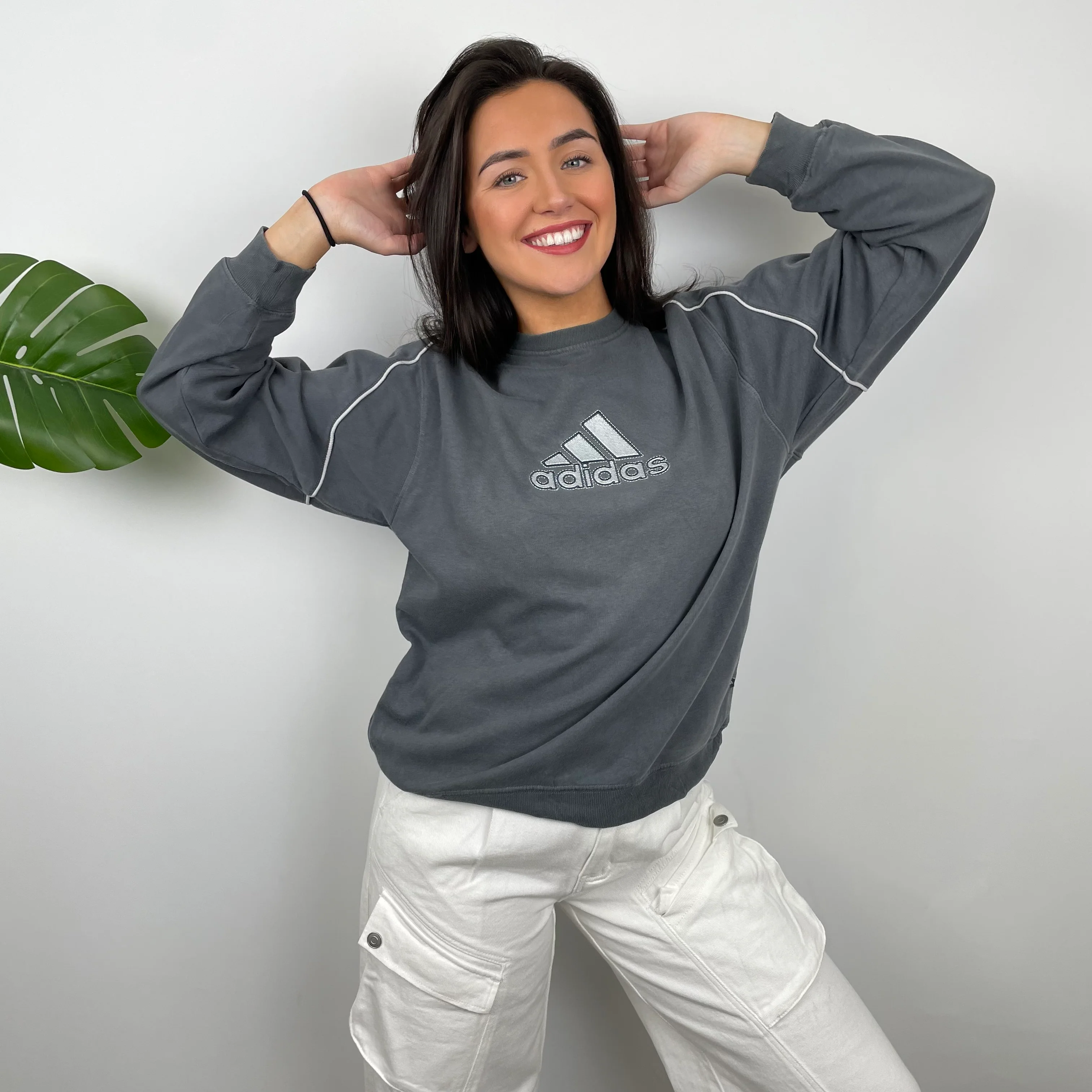 Adidas Grey Embroidered Spell Out Sweatshirt (M) - Image 4
