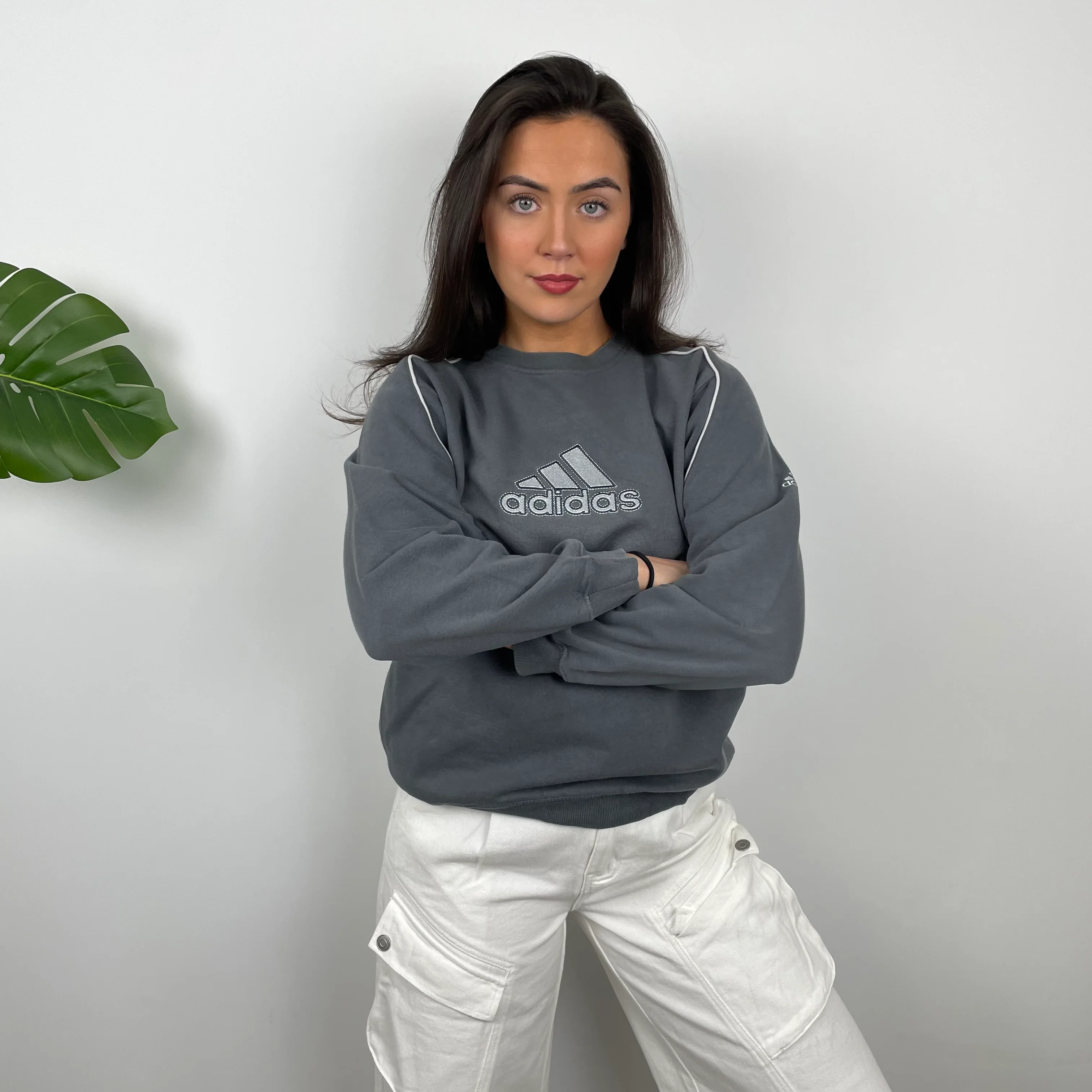 Adidas Grey Embroidered Spell Out Sweatshirt (M) - Image 5