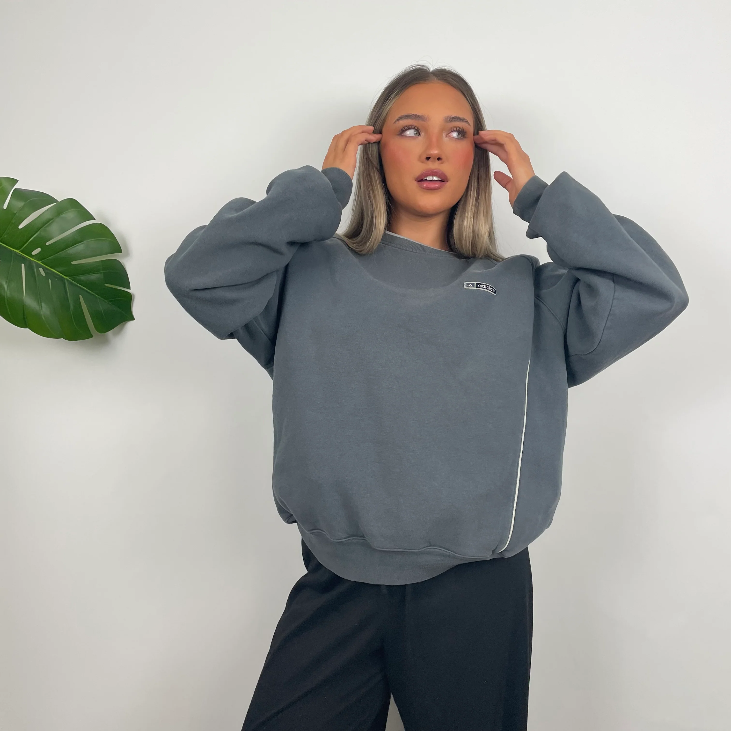 Adidas Grey Embroidered Spell Out Sweatshirt (M) - Image 2