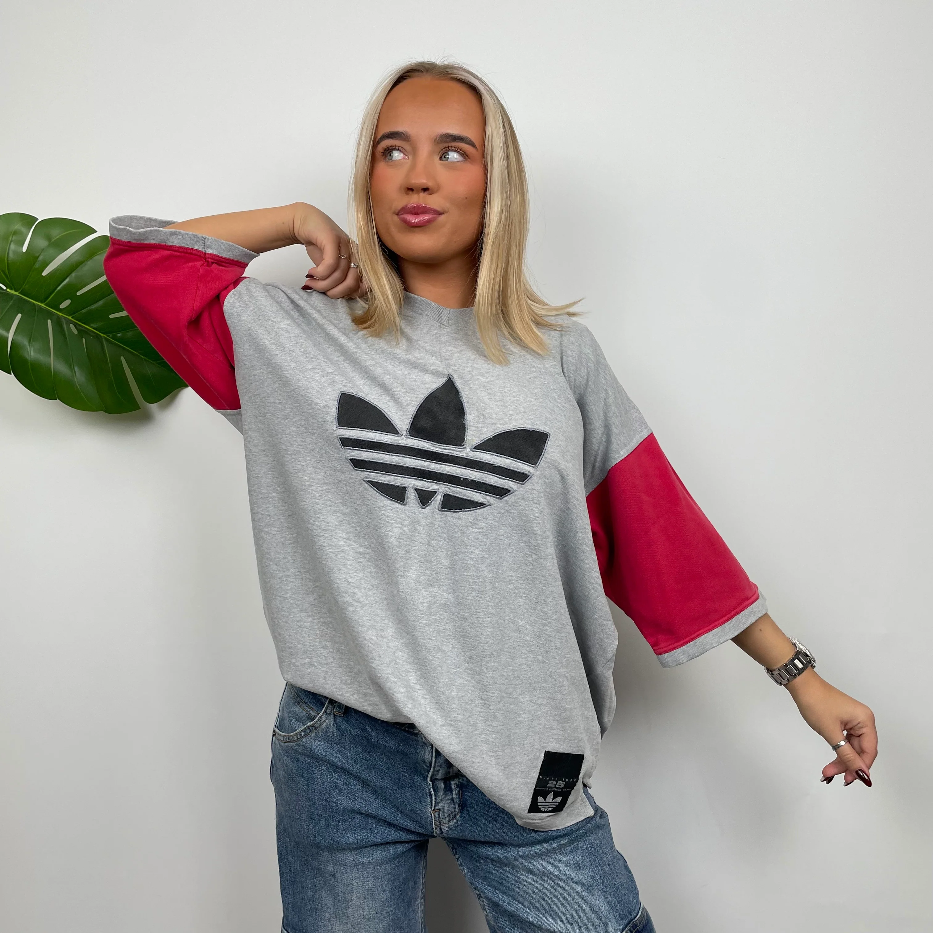 Adidas Grey Embroidered Spell Out T Shirt (L) - Image 3