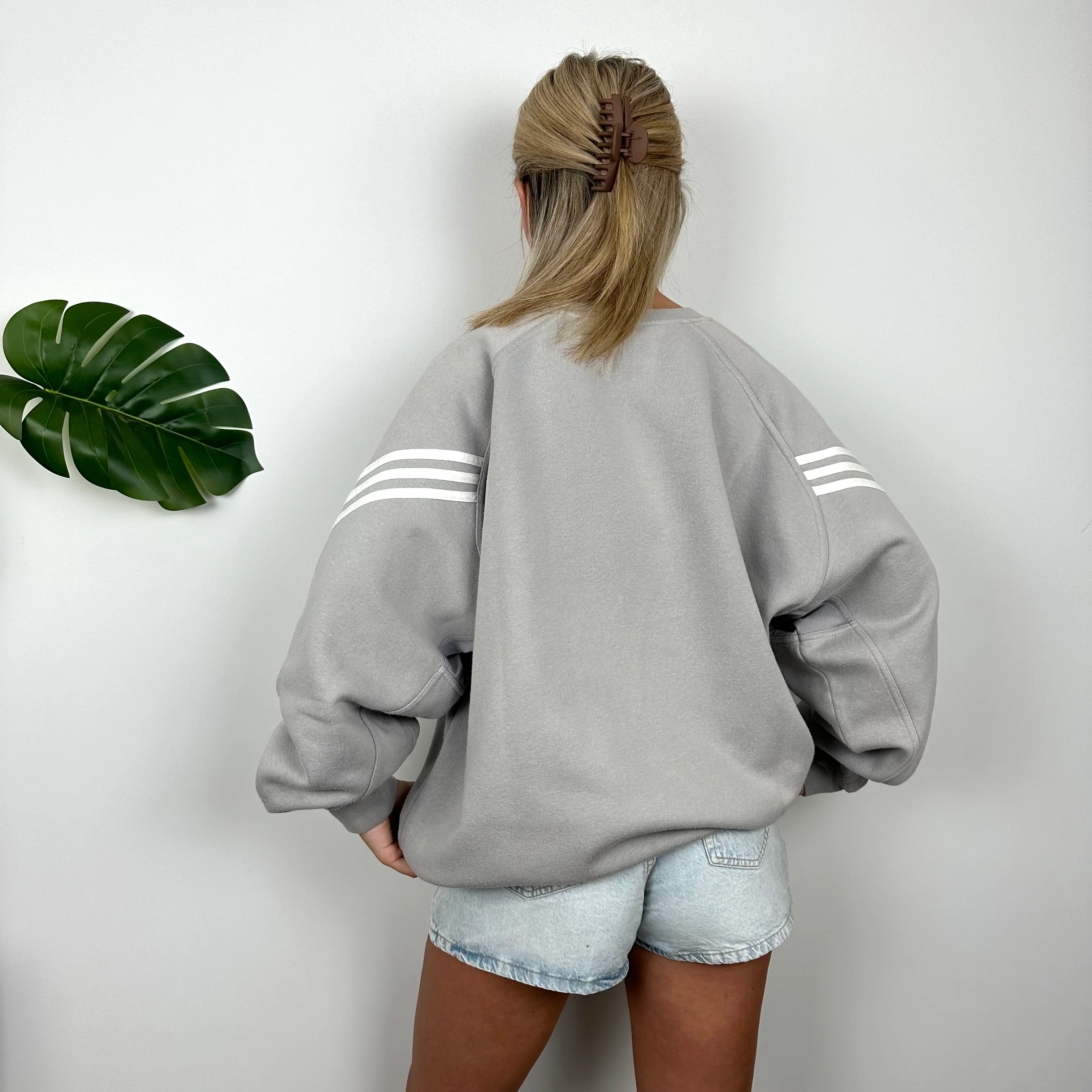 Adidas Grey Spell Out Logo Sweatshirt (L) - Image 5
