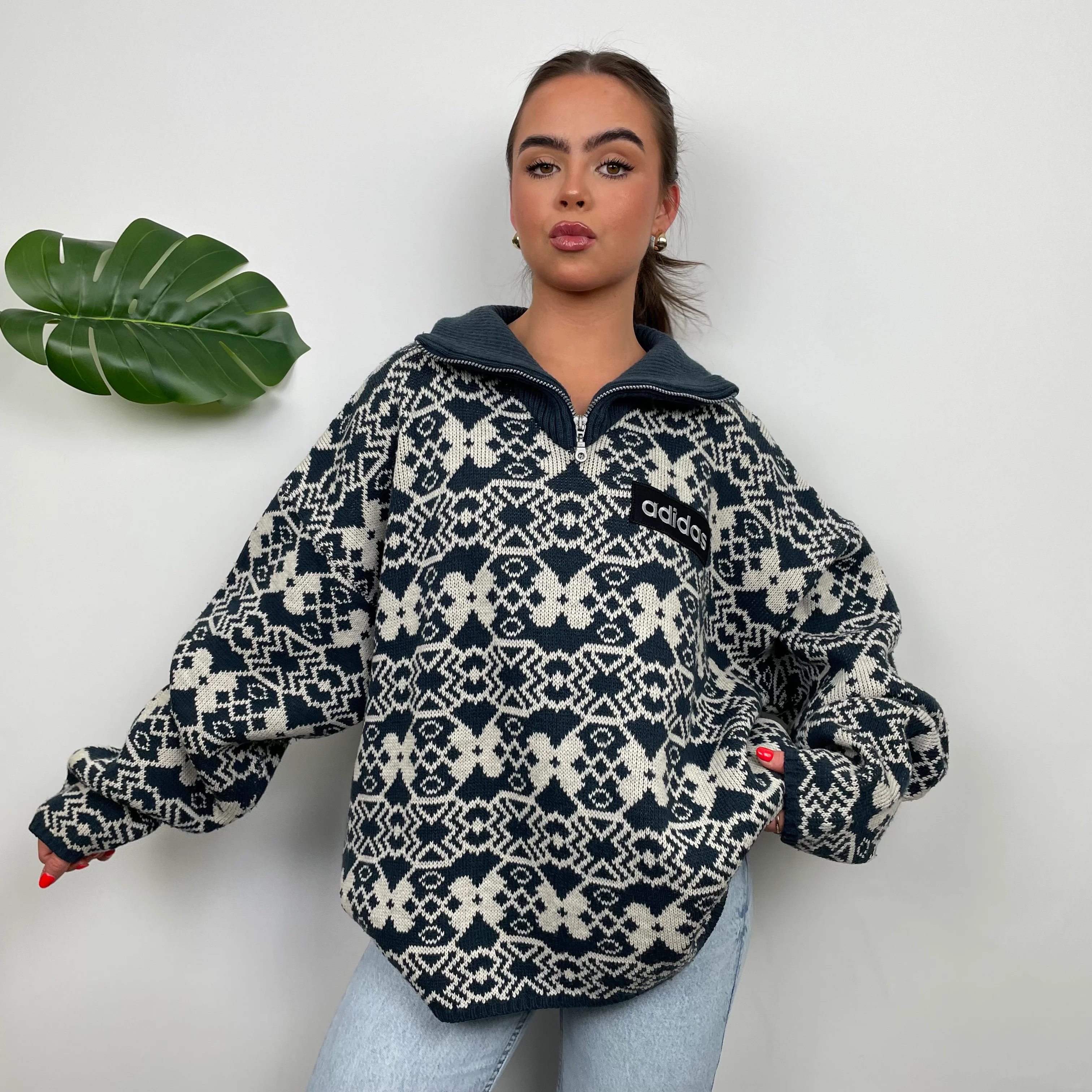 Adidas RARE Grey and Cream Embroidered Logo Quarter Zip Knitted Sweater (M) - Image 4