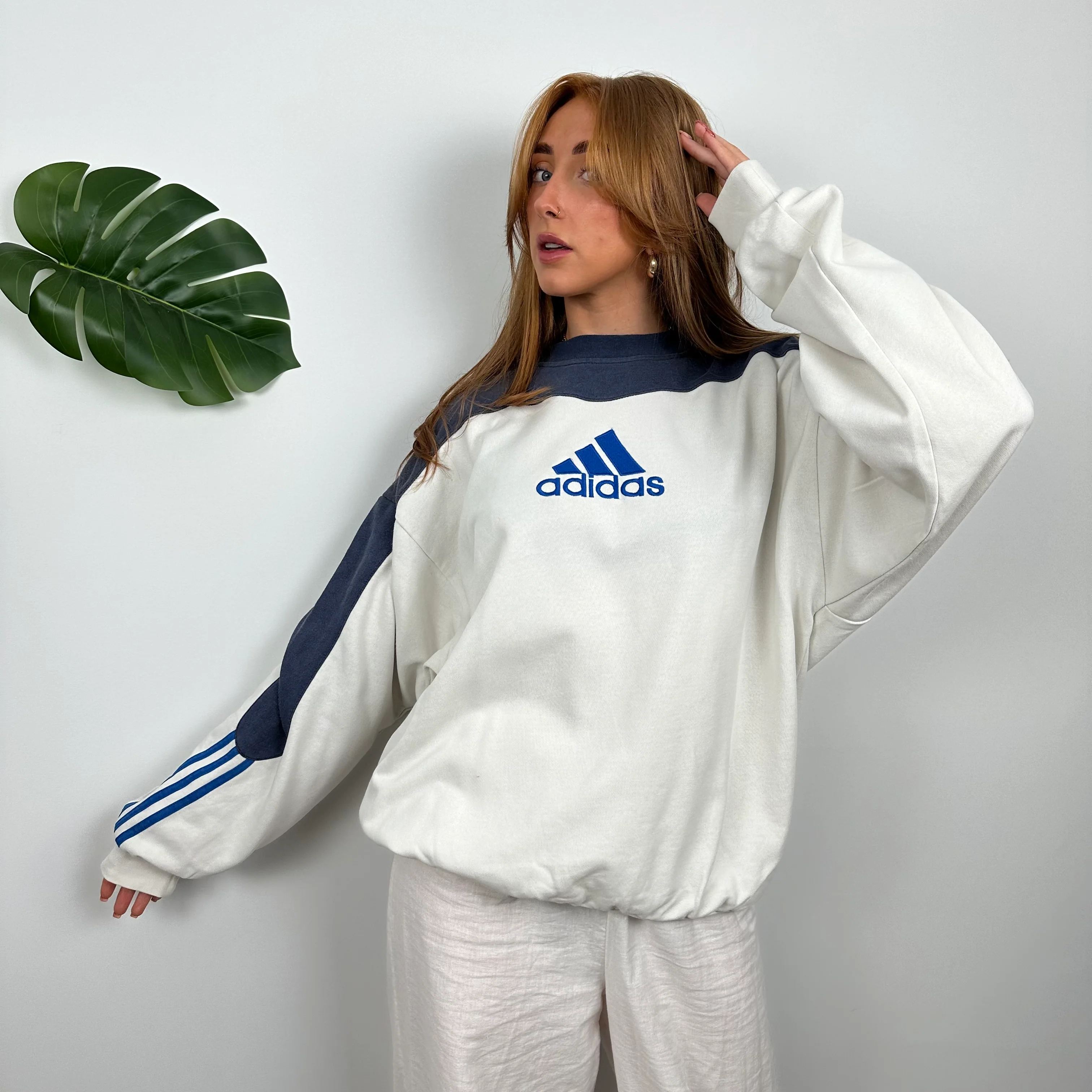 Adidas White Embroidered Spell Out Sweatshirt (M) - Image 5