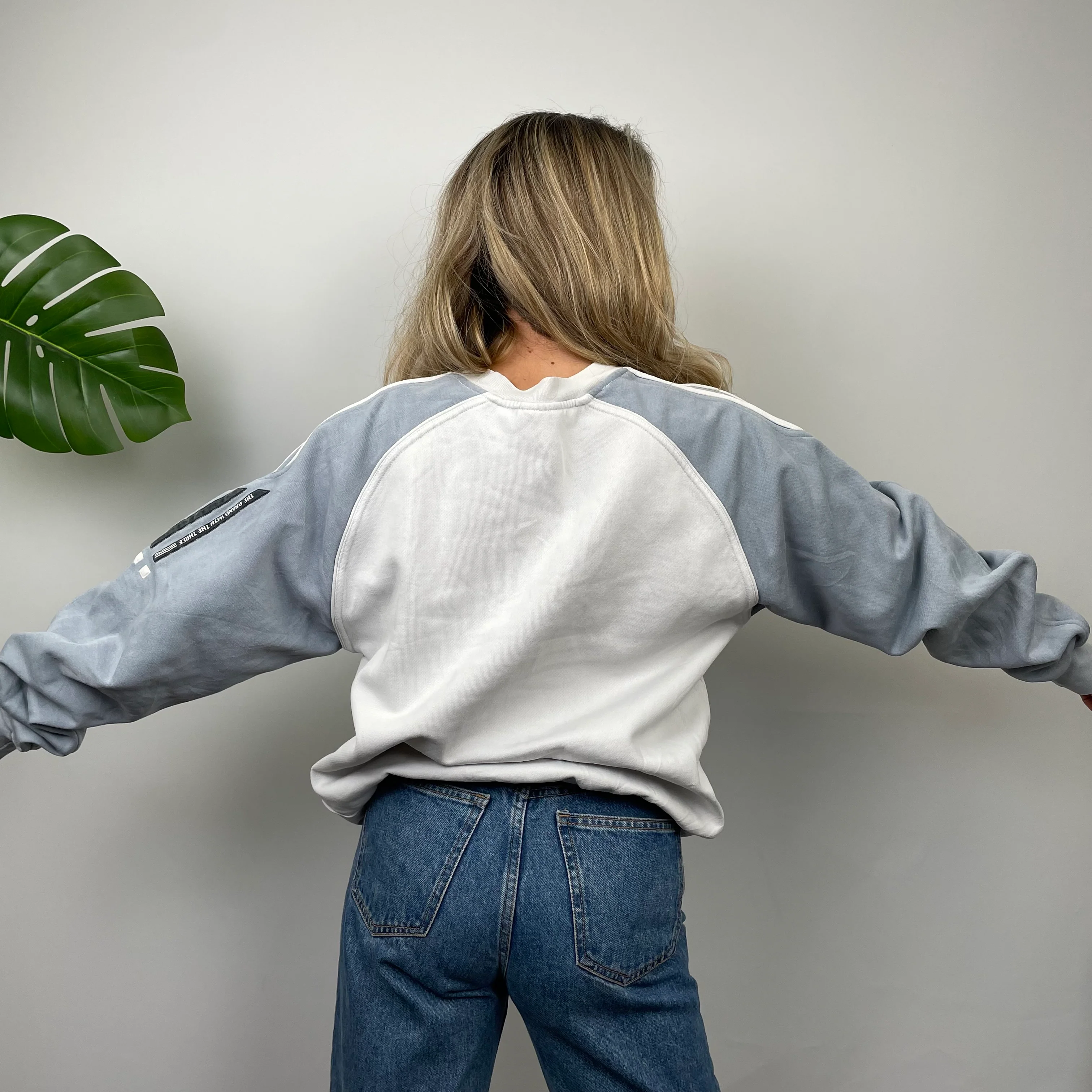 Adidas White Embroidered Spell Out Sweatshirt (M) - Image 4