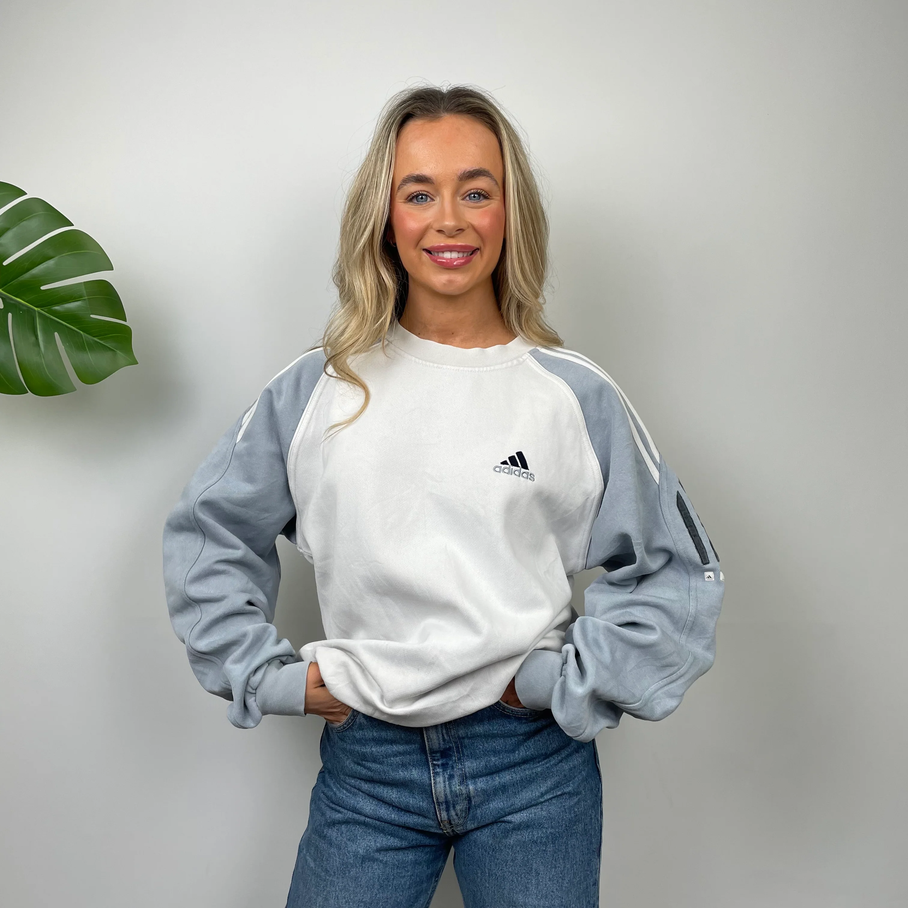 Adidas White Embroidered Spell Out Sweatshirt (M) - Image 6