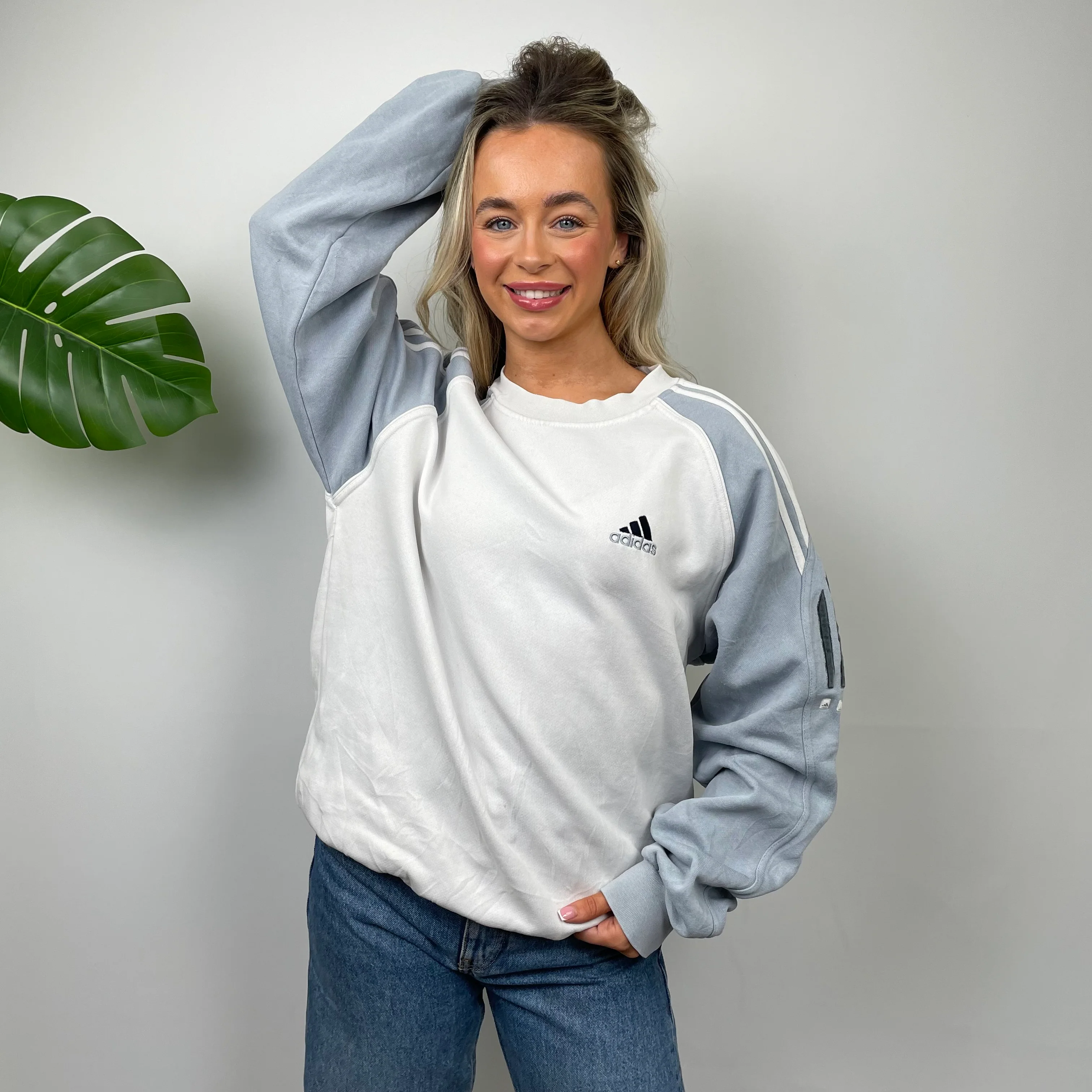 Adidas White Embroidered Spell Out Sweatshirt (M) - Image 7