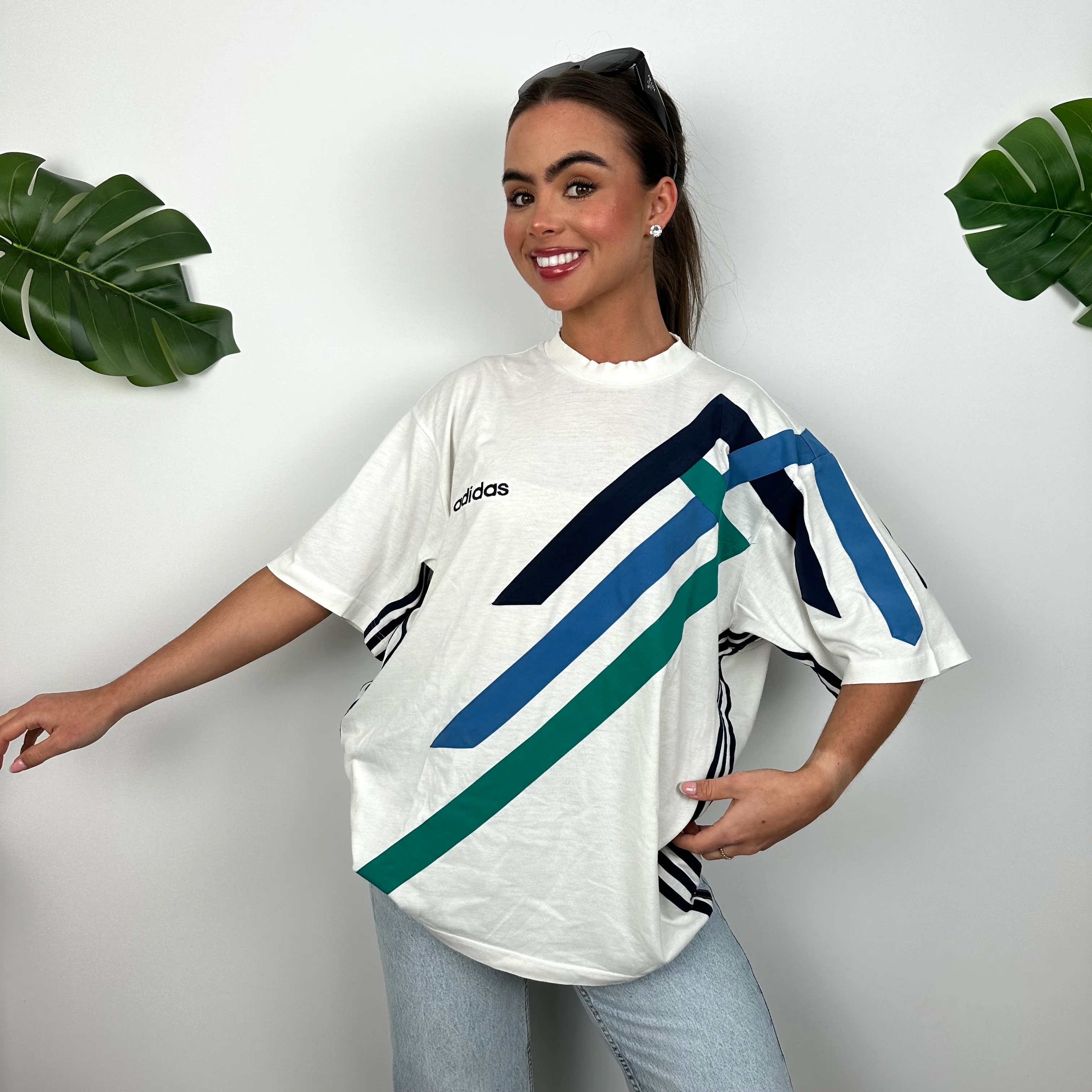 Adidas White Embroidered Spell Out T Shirt (L) - Image 4