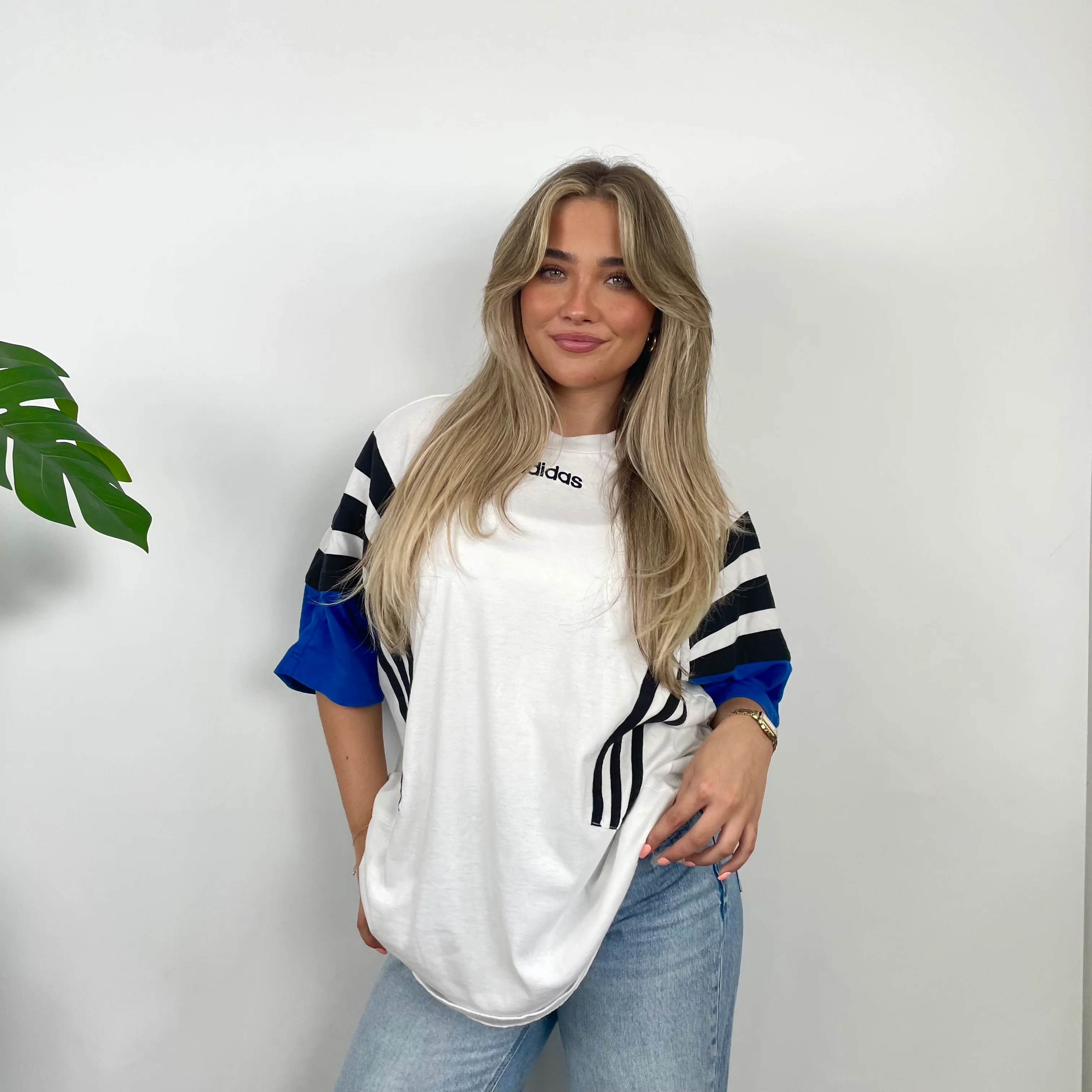 Adidas White Embroidered Spell Out T Shirt (L) - Image 2