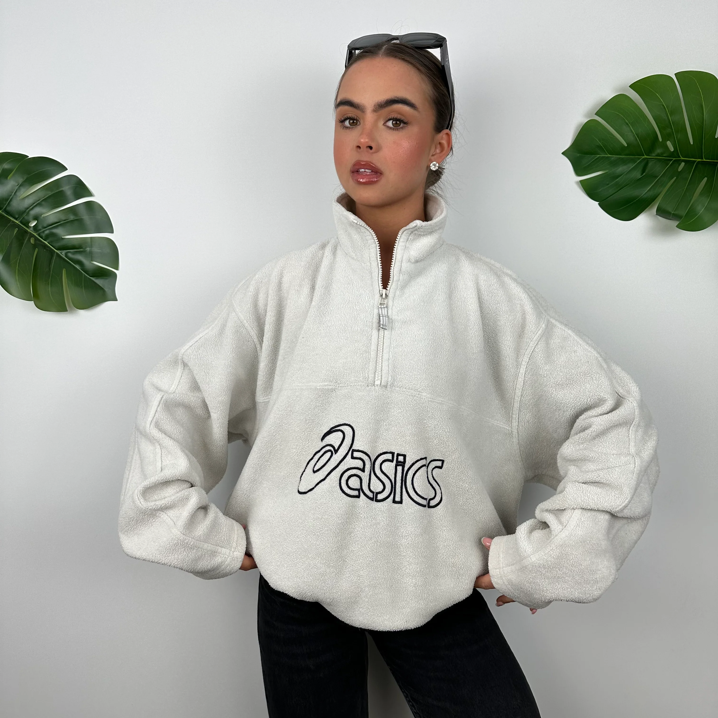 ASICS White Embroidered Spell Out Teddy Bear Fleece Quarter Zip Sweatshirt (L) - Image 2