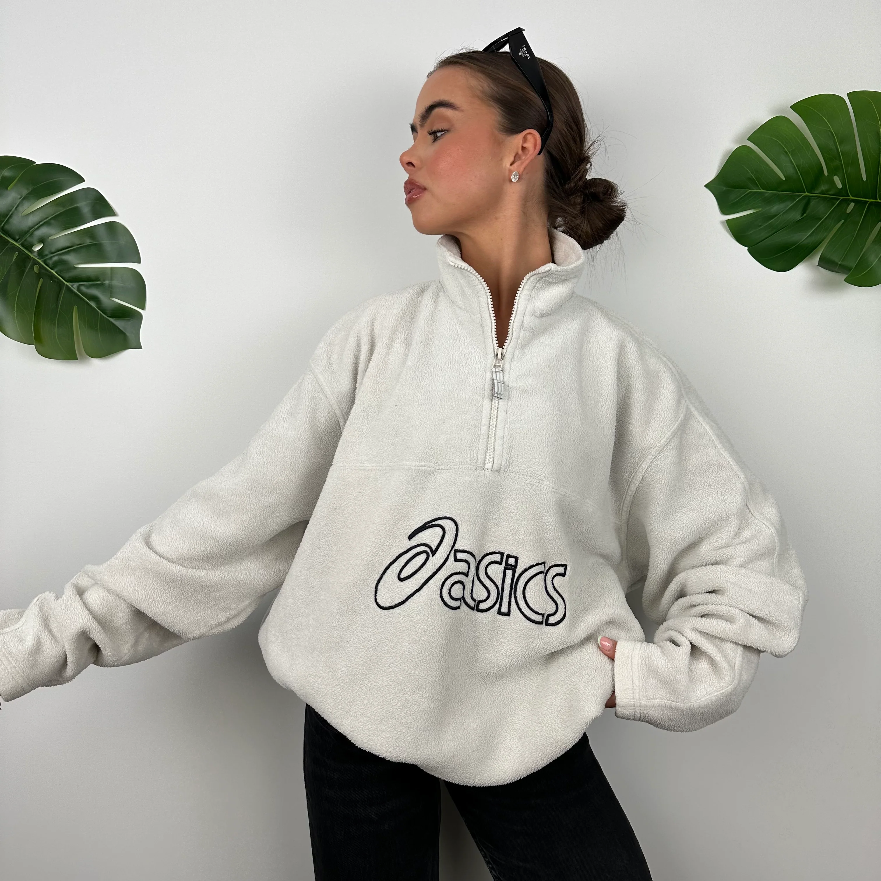 ASICS White Embroidered Spell Out Teddy Bear Fleece Quarter Zip Sweatshirt (L) - Image 6
