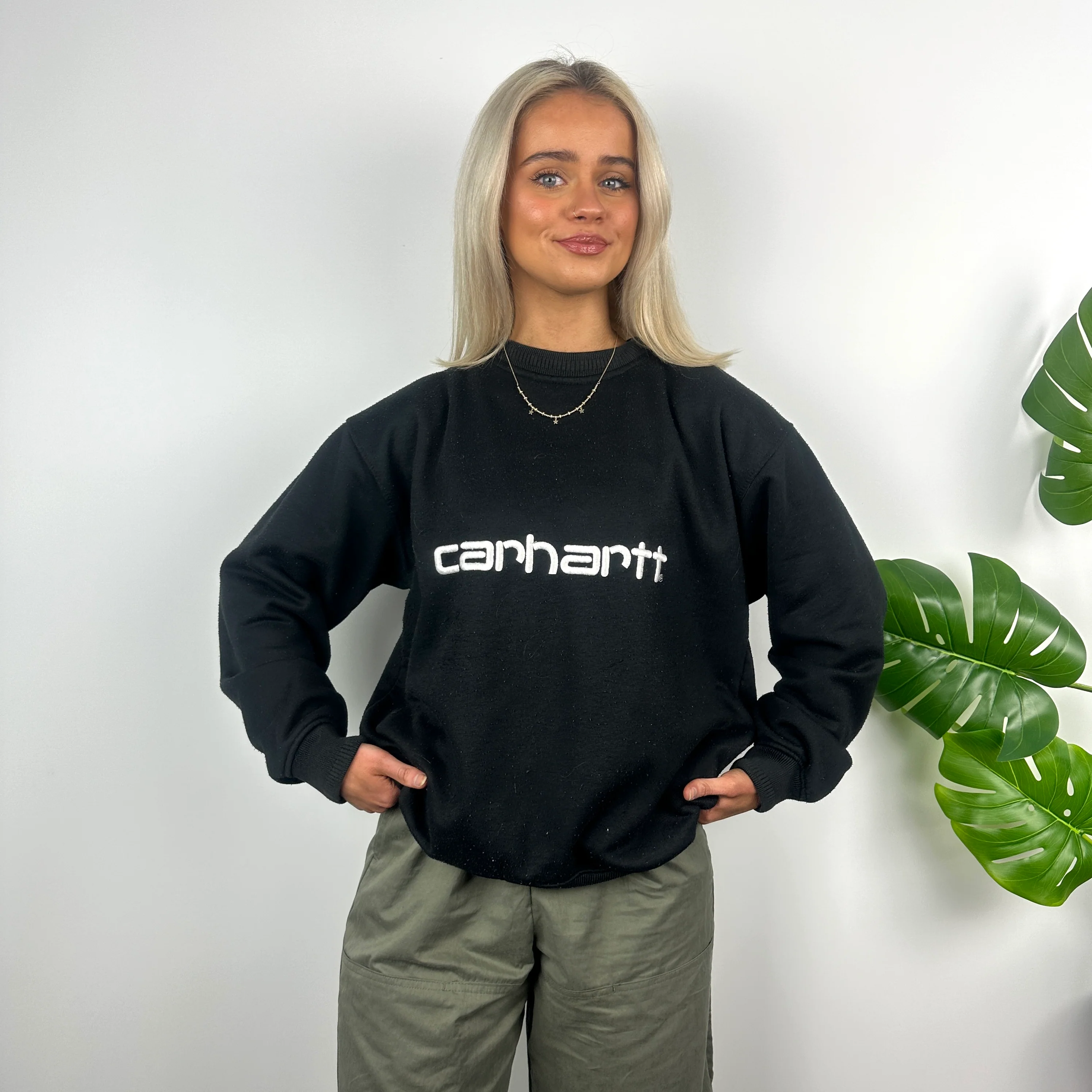 Carhartt Black Embroidered Spell Out Sweatshirt (M) - Image 5