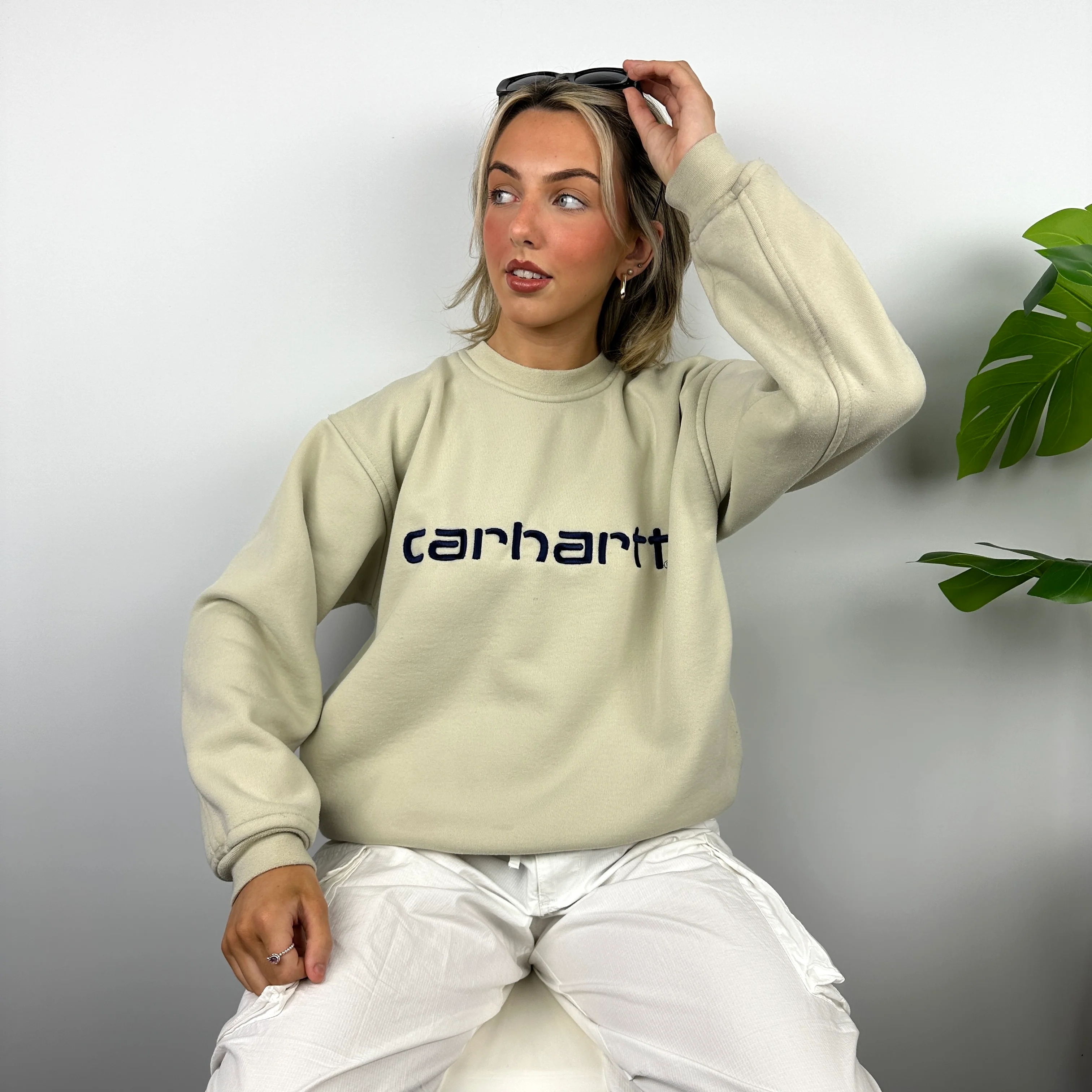 Carhartt Cream Embroidered Spell Out Sweatshirt (M) - Image 3