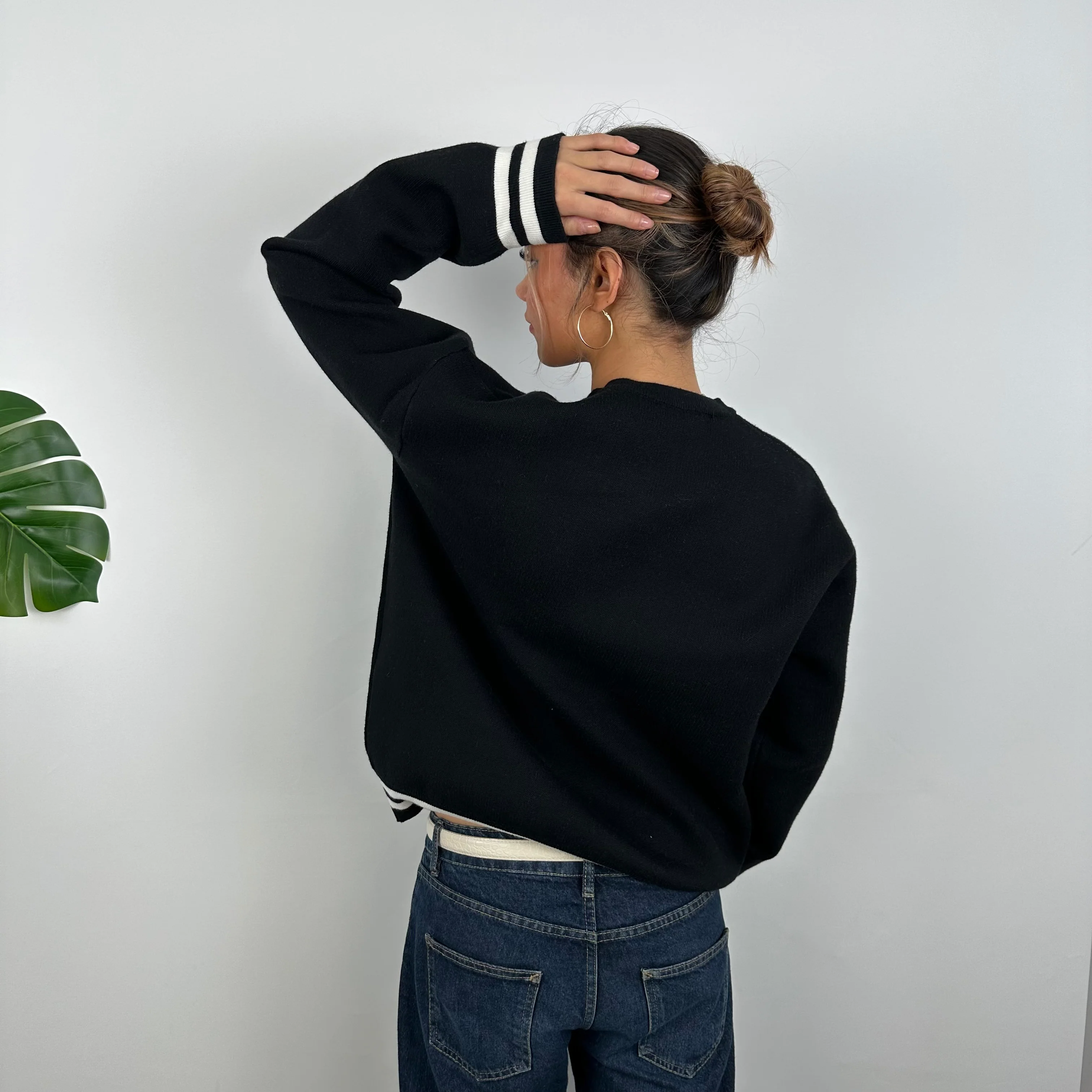Carhartt RARE Black Embroidered Sweater (M) - Image 10
