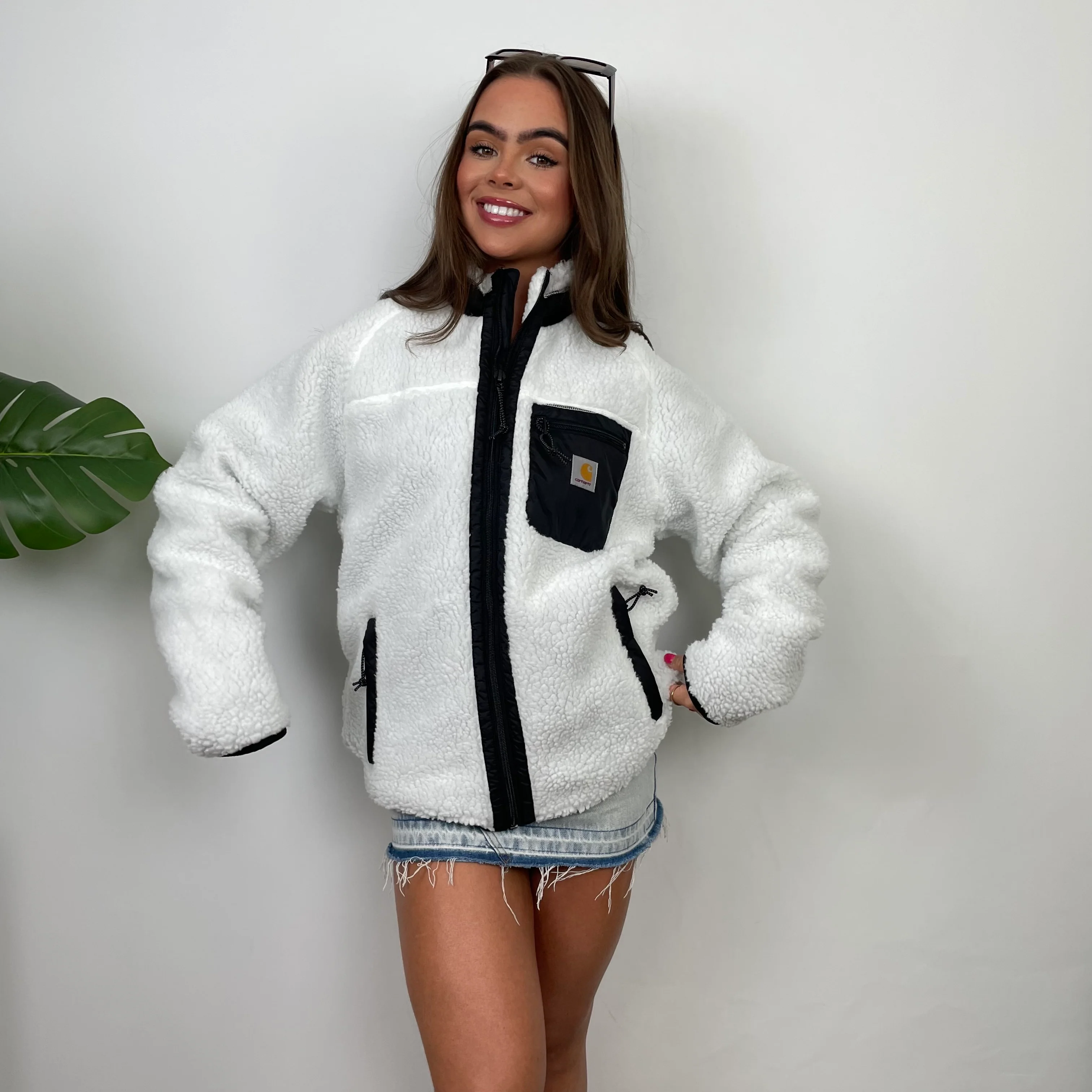 Carhartt White Teddy Bear Sherpa Fleece Zip Up Jacket (M) - Image 3