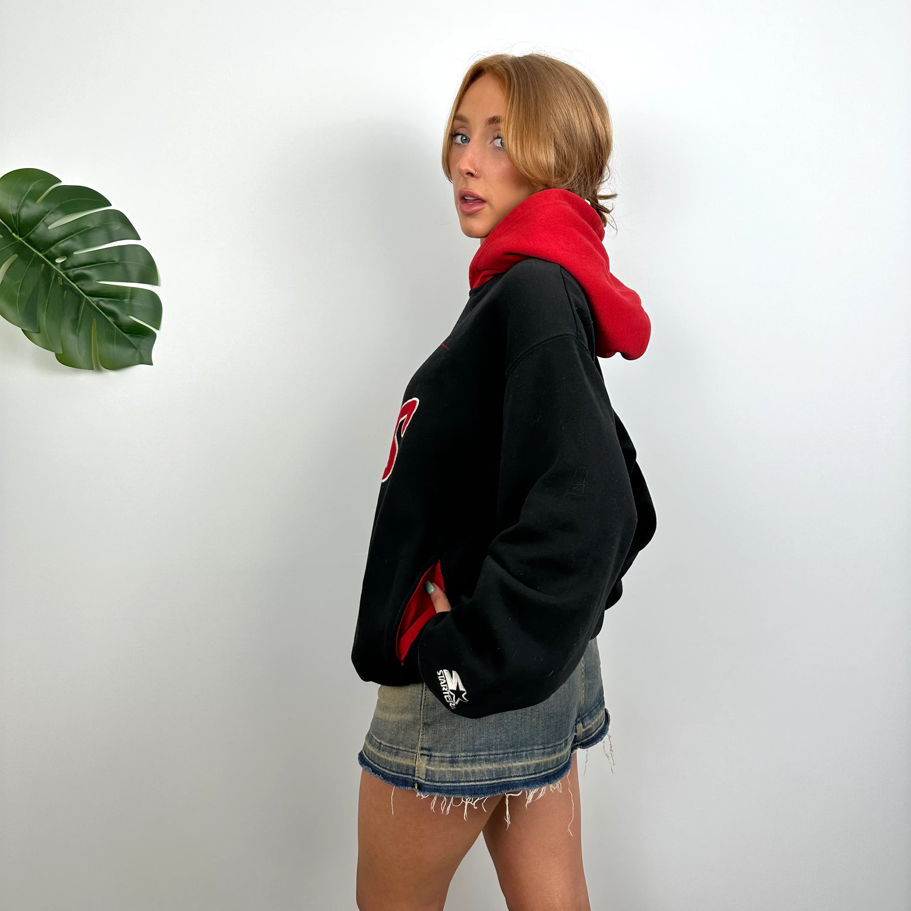 Chicago Bulls RARE Black Embroidered Spell Out Hoodie (M) - Image 6