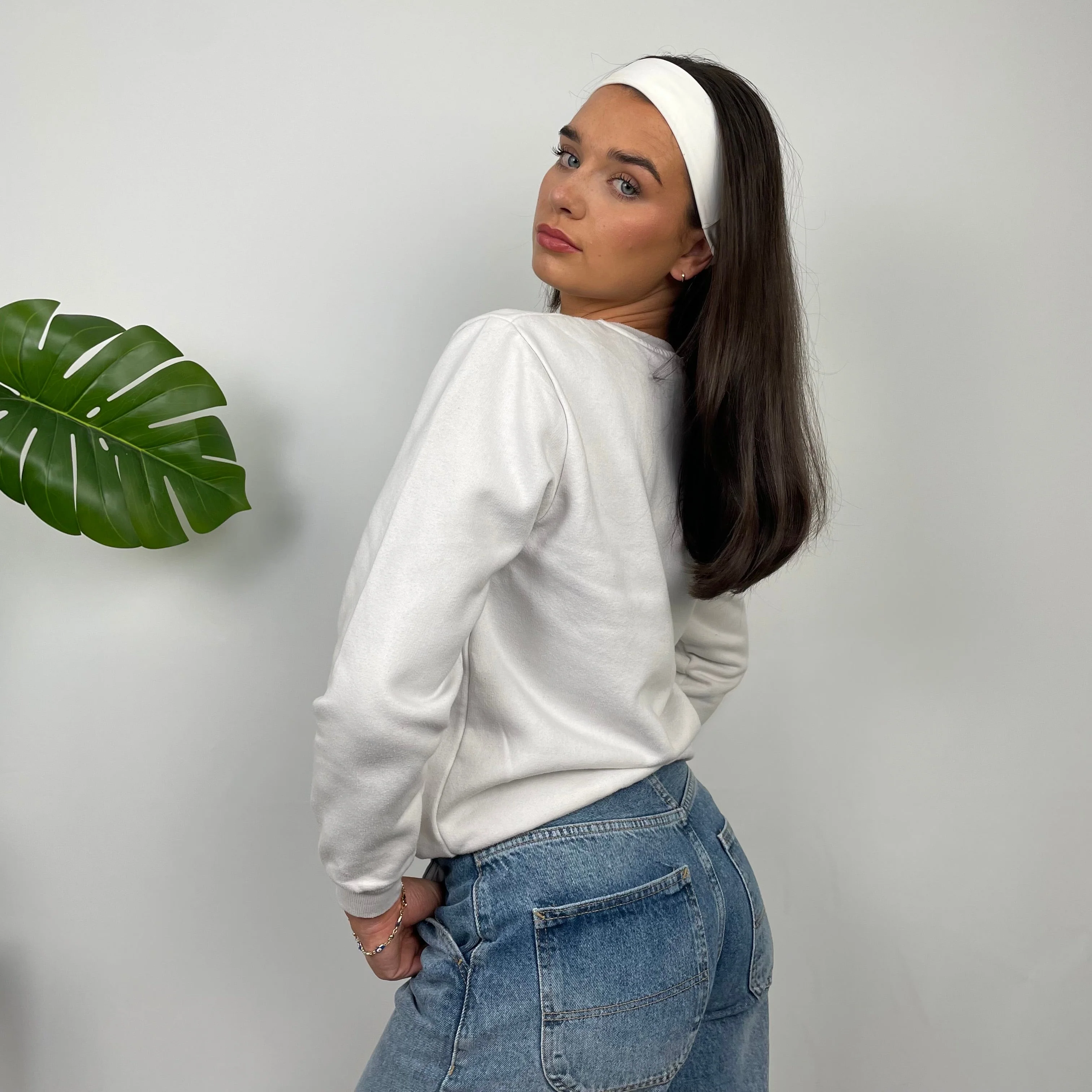 Hugo Boss White Embroidered Spell Out Sweatshirt (S) - Image 3