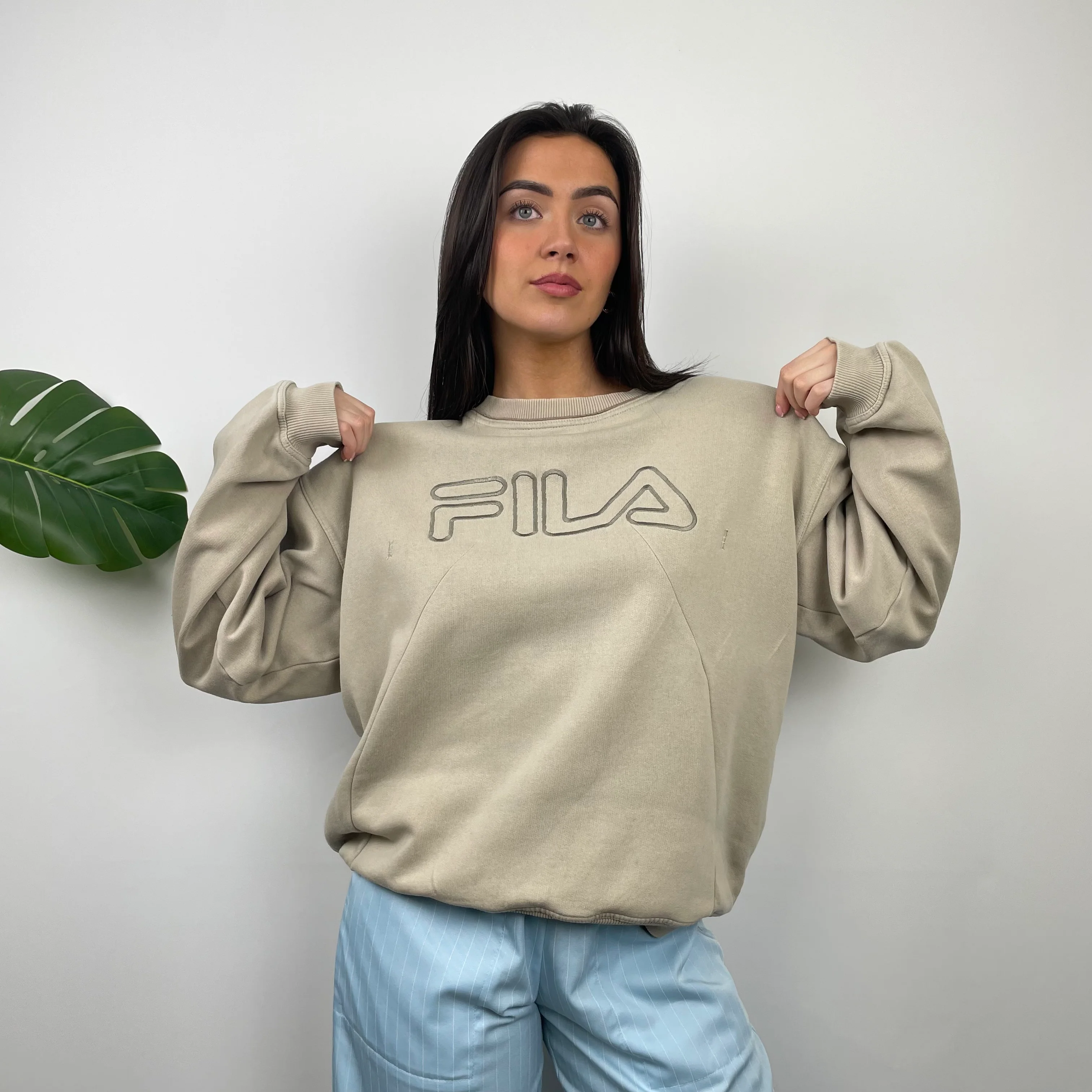 FILA Beige Embroidered Spell Out Sweatshirt (M) - Image 4