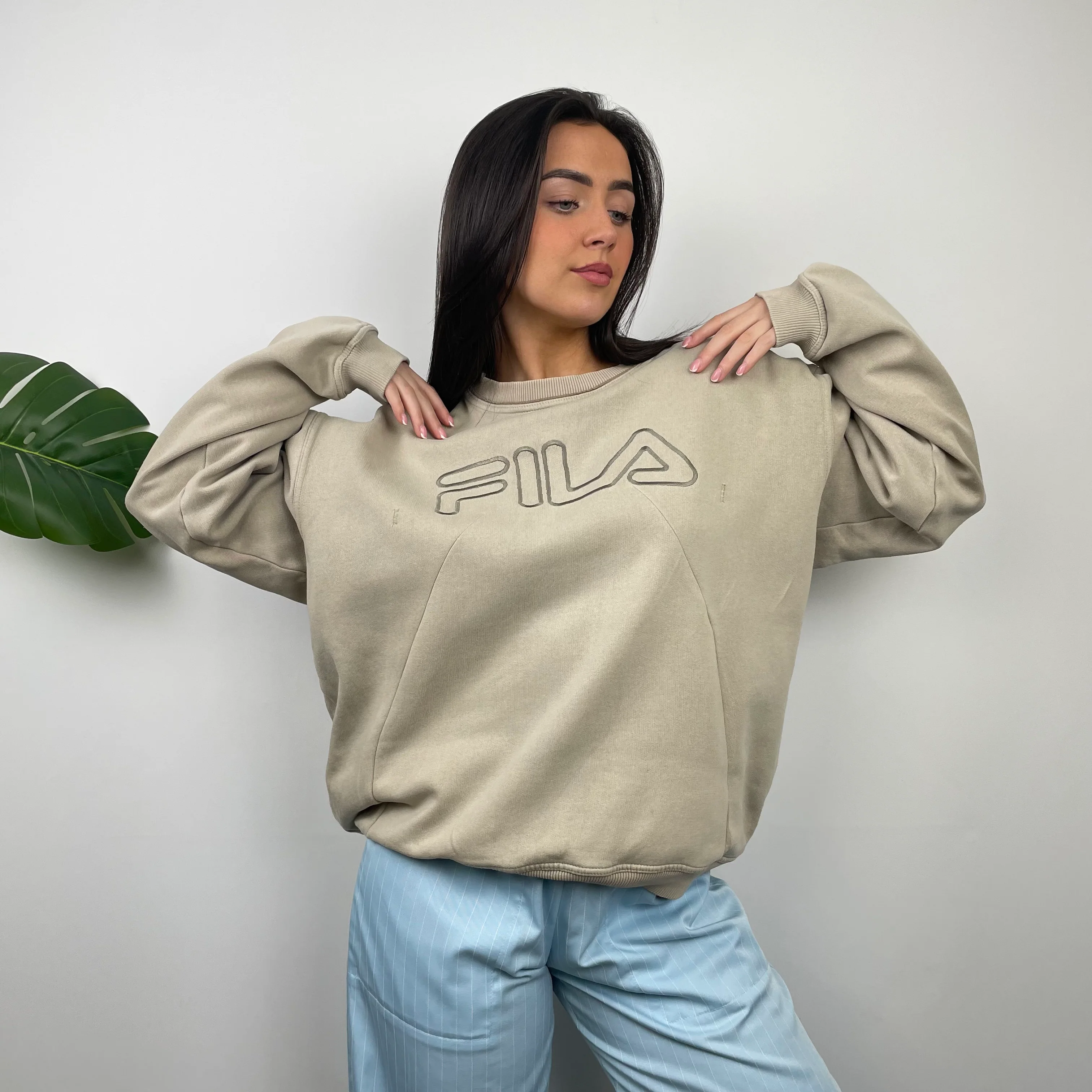 FILA Beige Embroidered Spell Out Sweatshirt (M) - Image 5