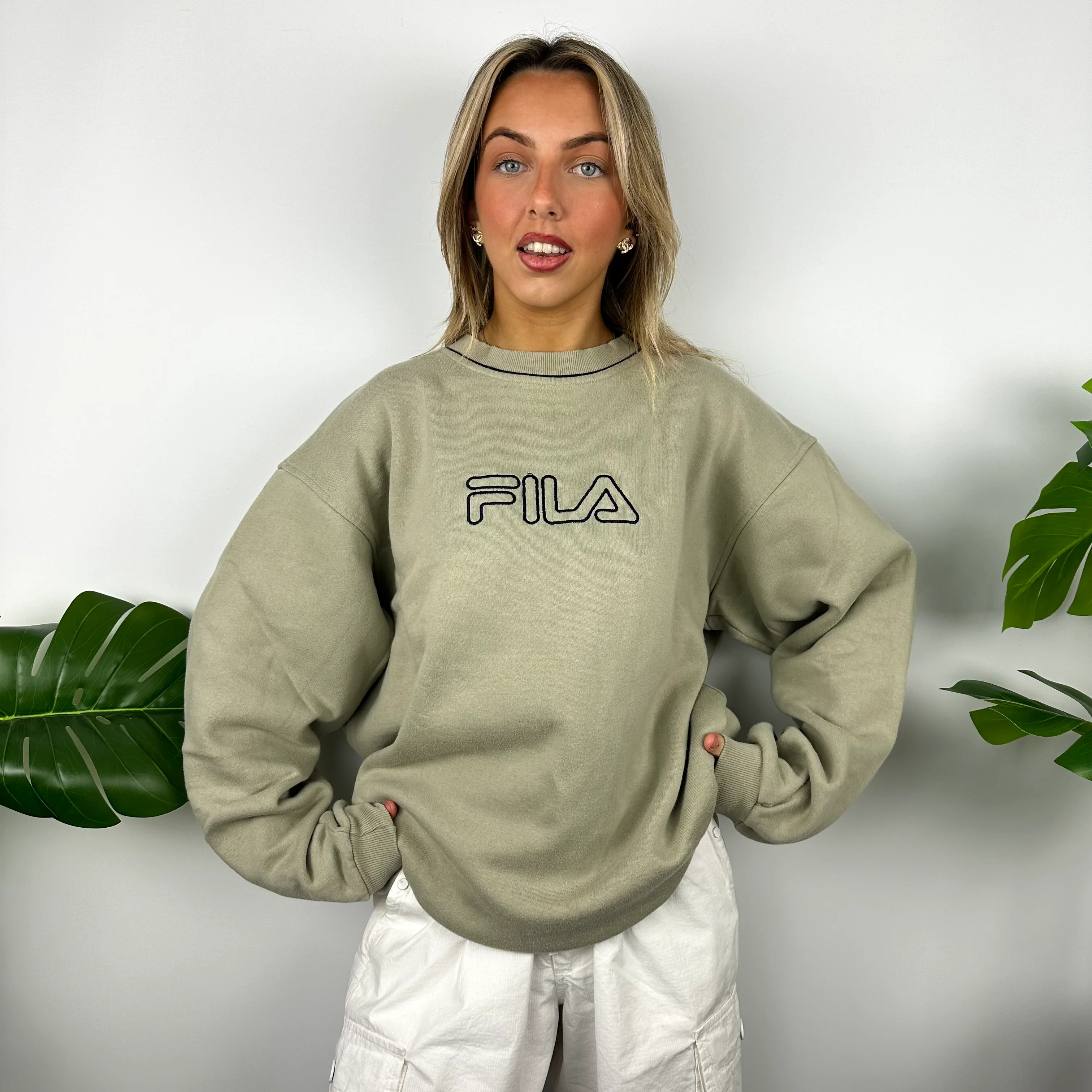 FILA Beige Embroidered Spell Out Sweatshirt (XL) - Image 7