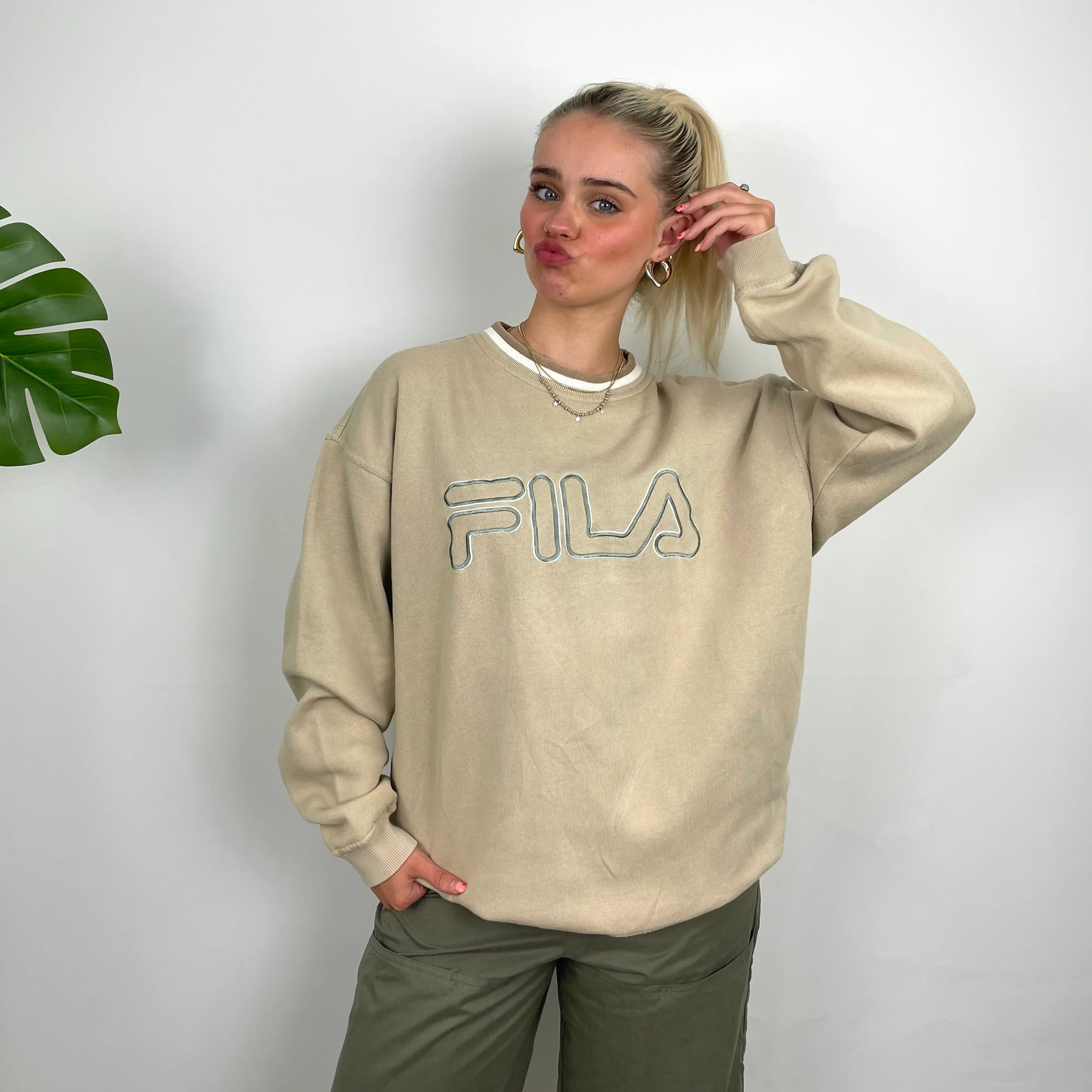 FILA Cream Embroidered Spell Out Sweatshirt (L) - Image 7