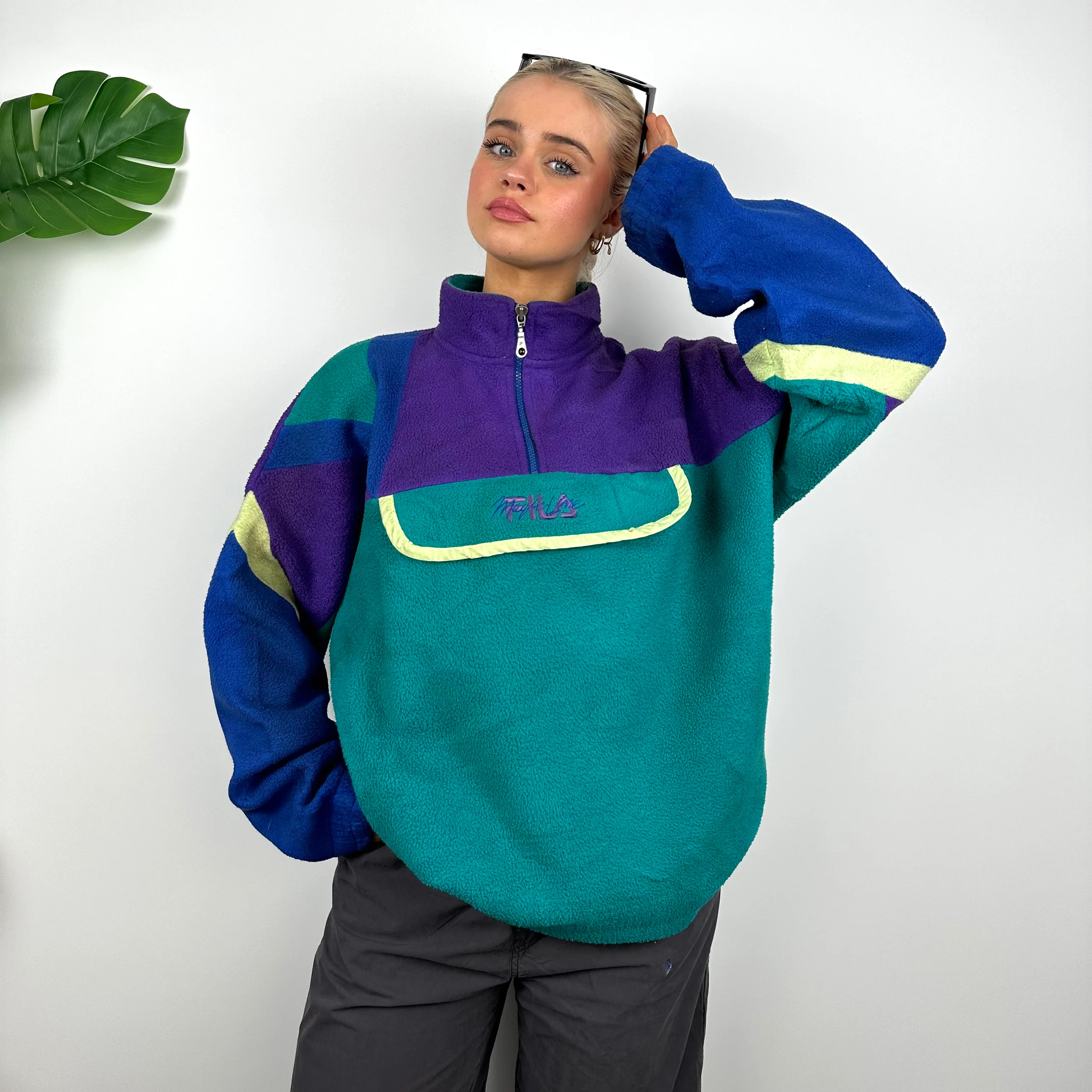 FILA Magic Line Embroidered Spell Out Teddy Bear Fleece Quarter Zip Sweatshirt (L) - Image 3