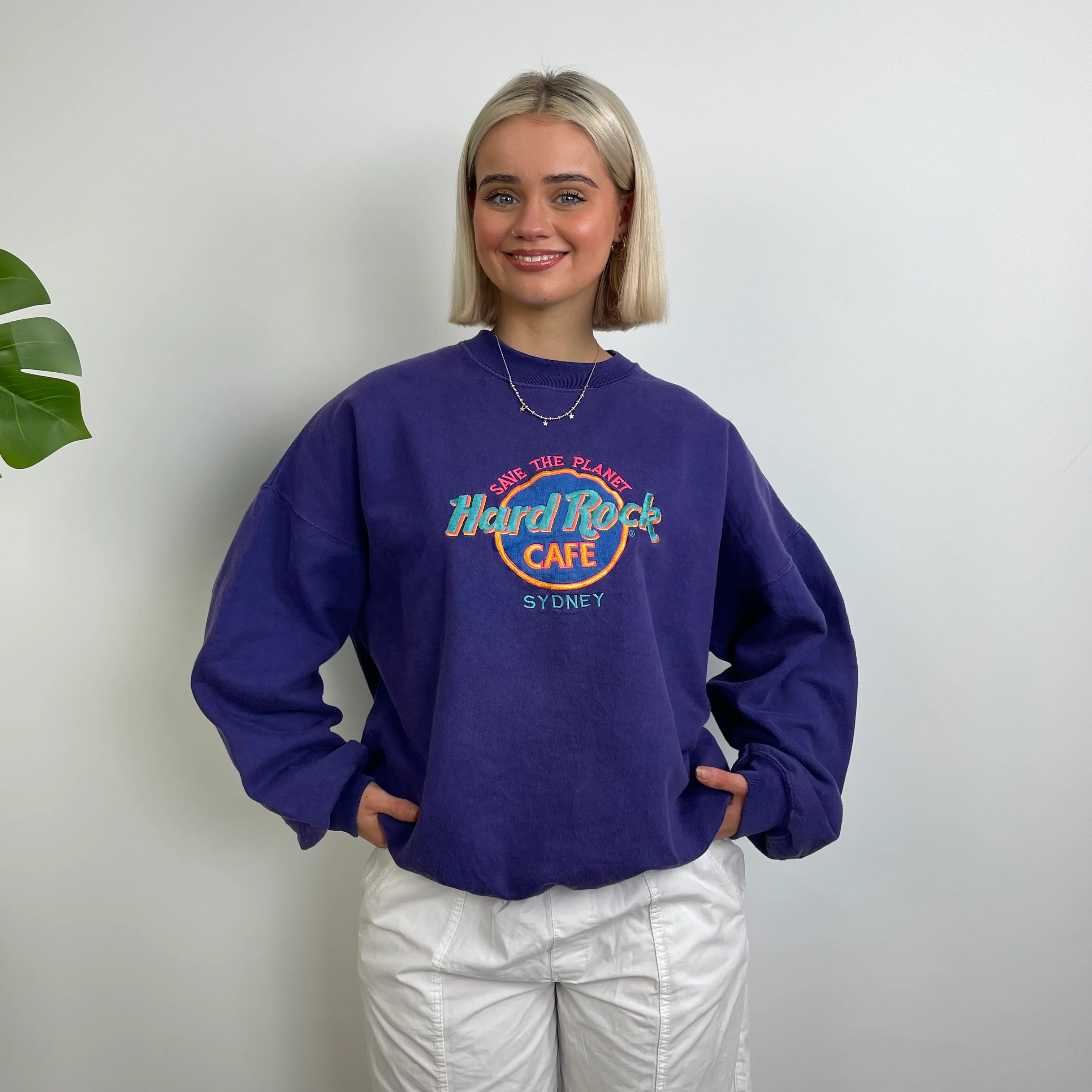 Hard Rock Cafe Sydney Purple Spell Out Sweatshirt (M)