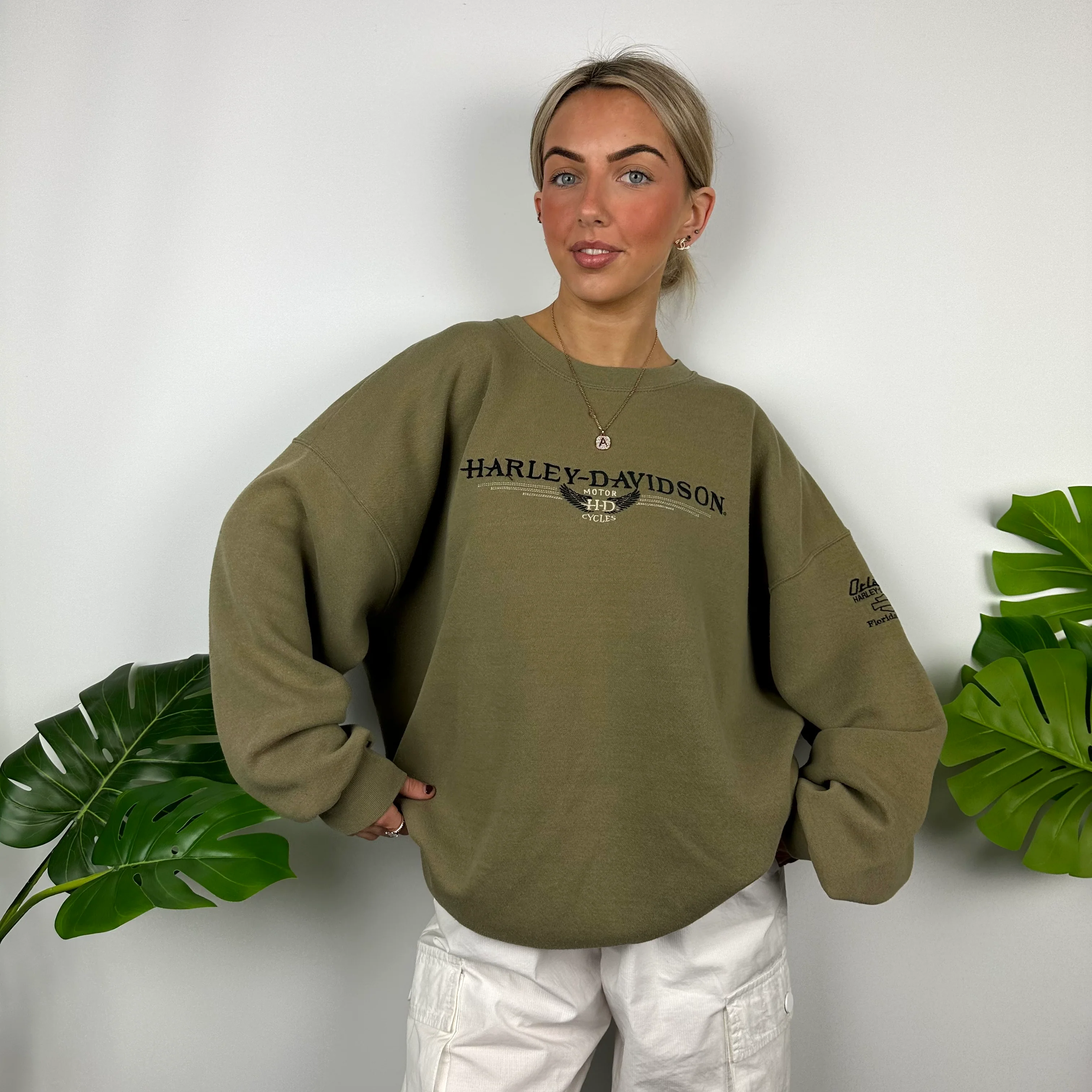 Harley Davidson Khaki Green Embroidered Spell Out Sweatshirt (XL) - Image 4