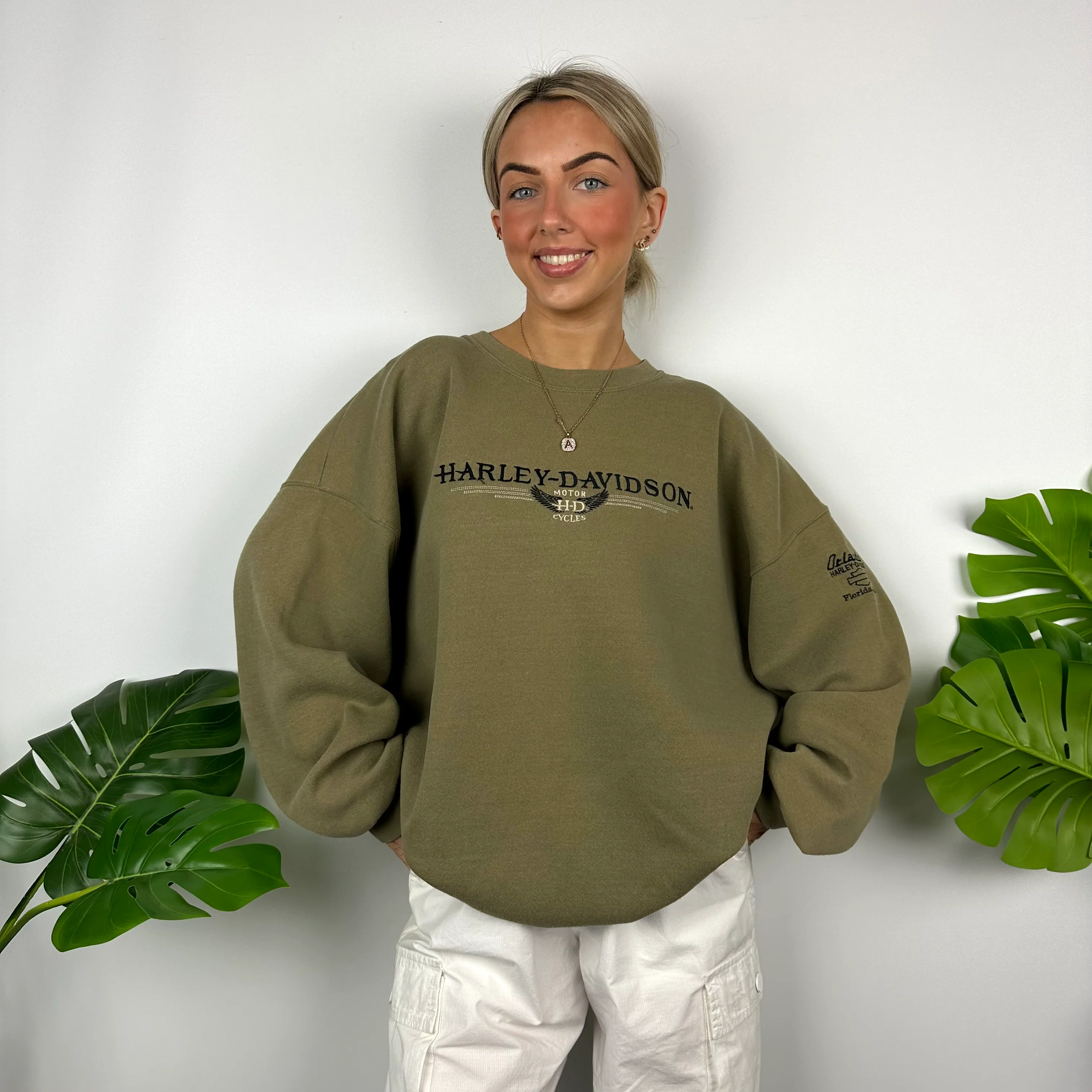 Harley Davidson Khaki Green Embroidered Spell Out Sweatshirt (XL) - Image 5
