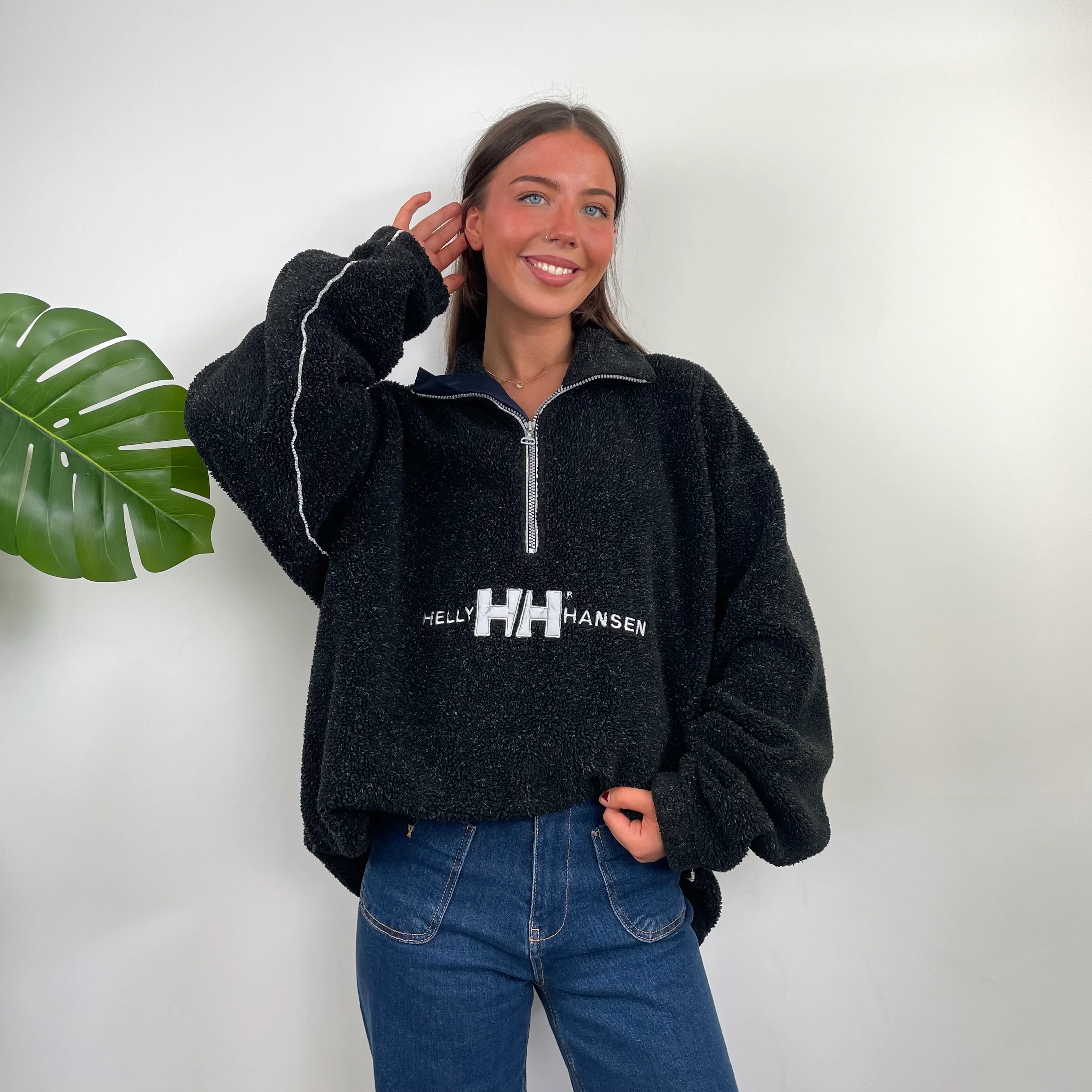 Helly Hansen Black Embroidered Spell Out Teddy Bear Fleece Quarter Zip Sweatshirt (XL) - Image 4