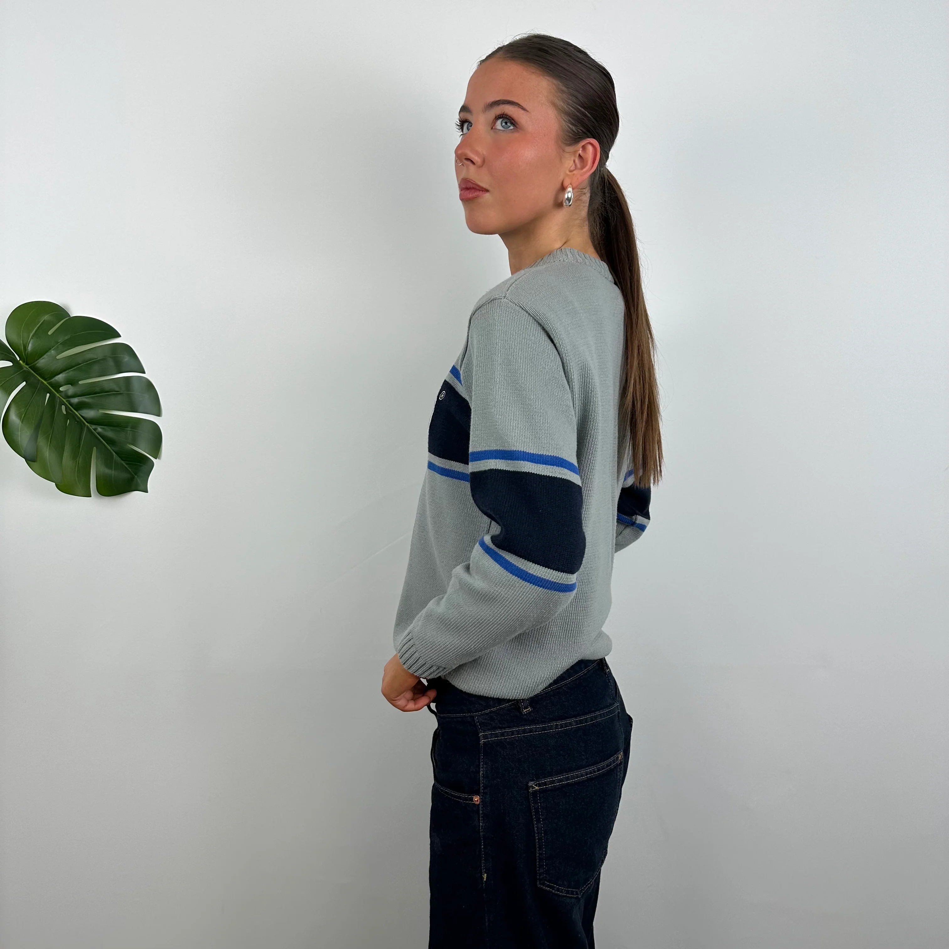 Kickers RARE Grey Embroidered Spell Out Knitted Sweater (S) - Image 5