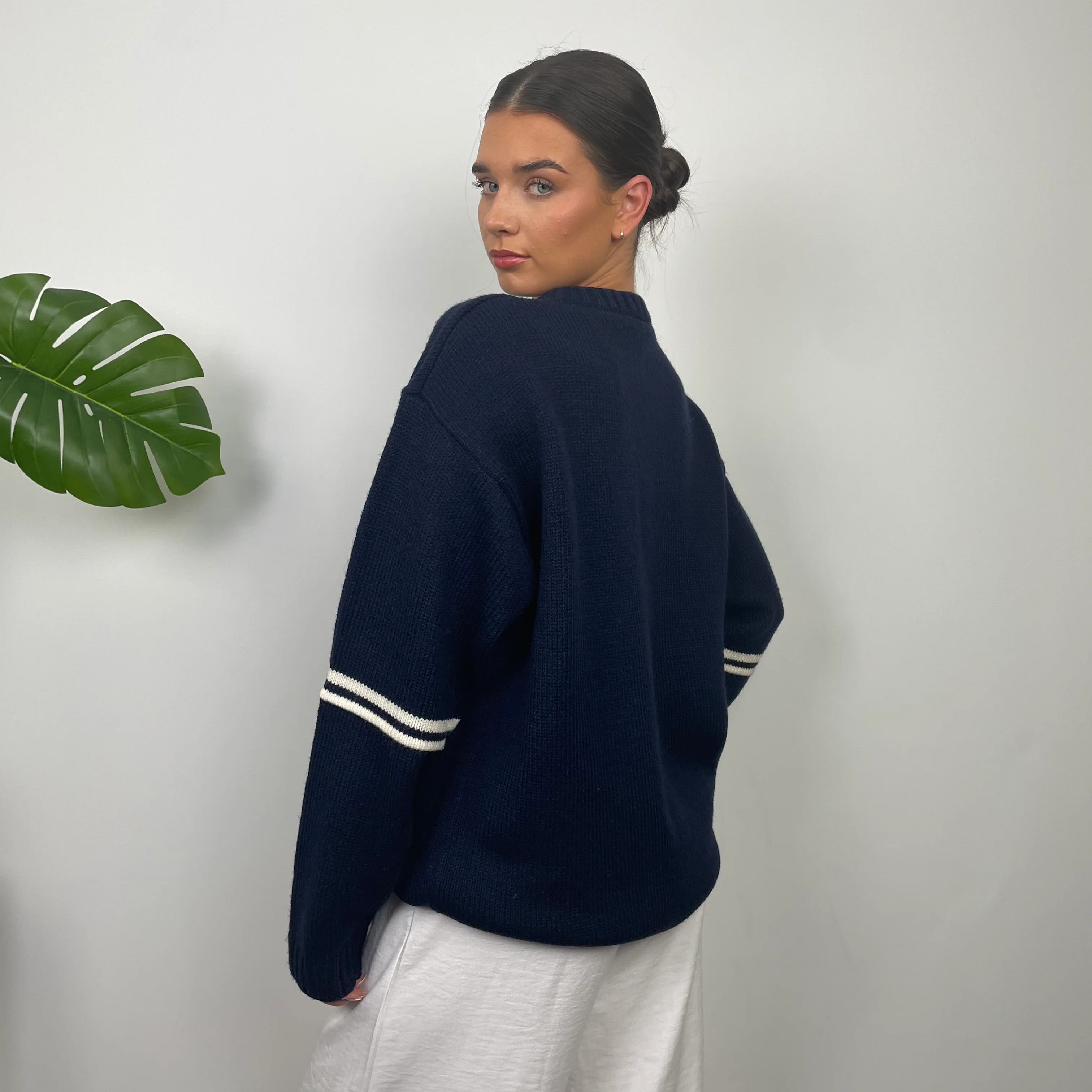 Kickers RARE Navy & Cream Embroidered Spell Out Knitted Sweater (L) - Image 11