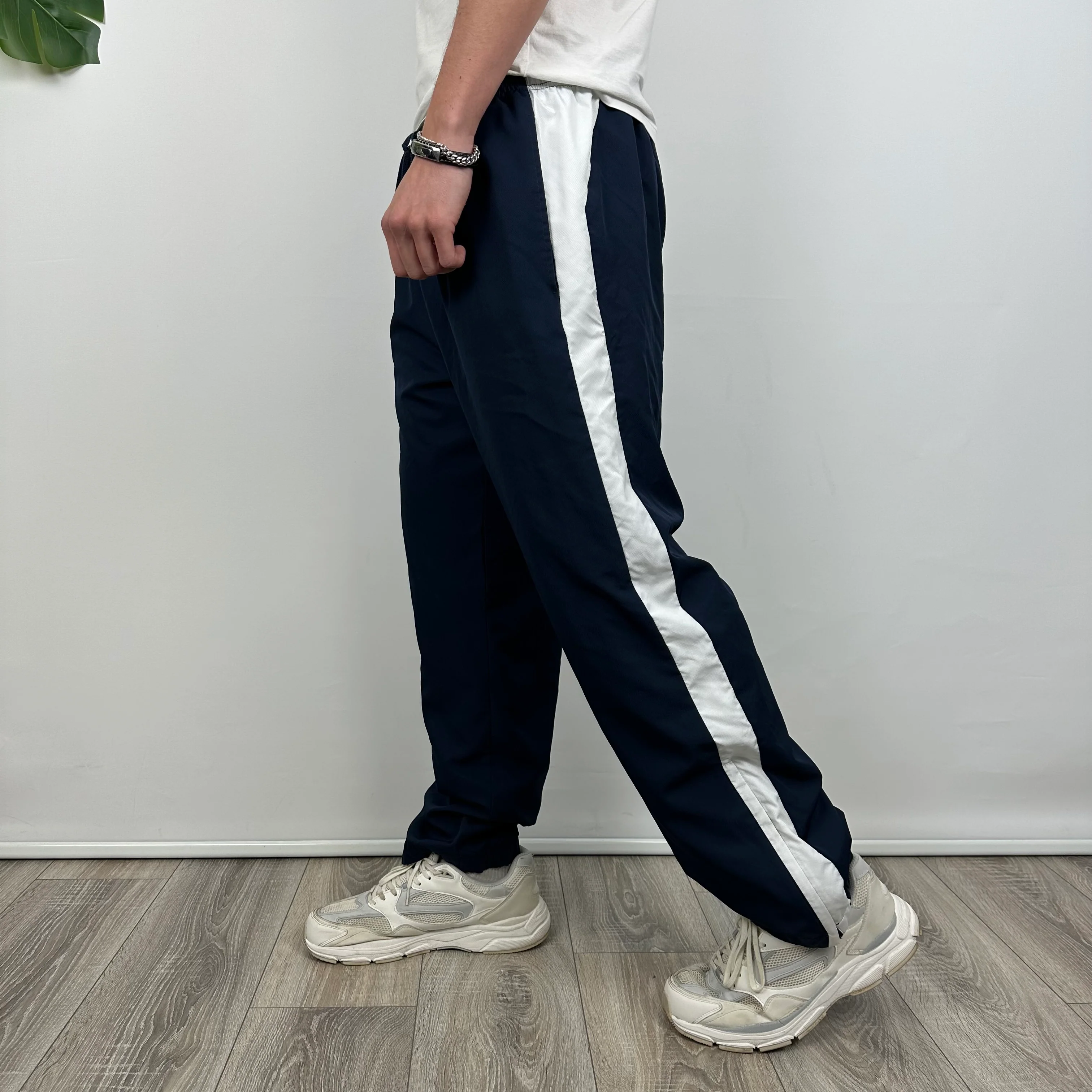 Lacoste Navy Embroidered Logo Track Pants (XL) - Image 4