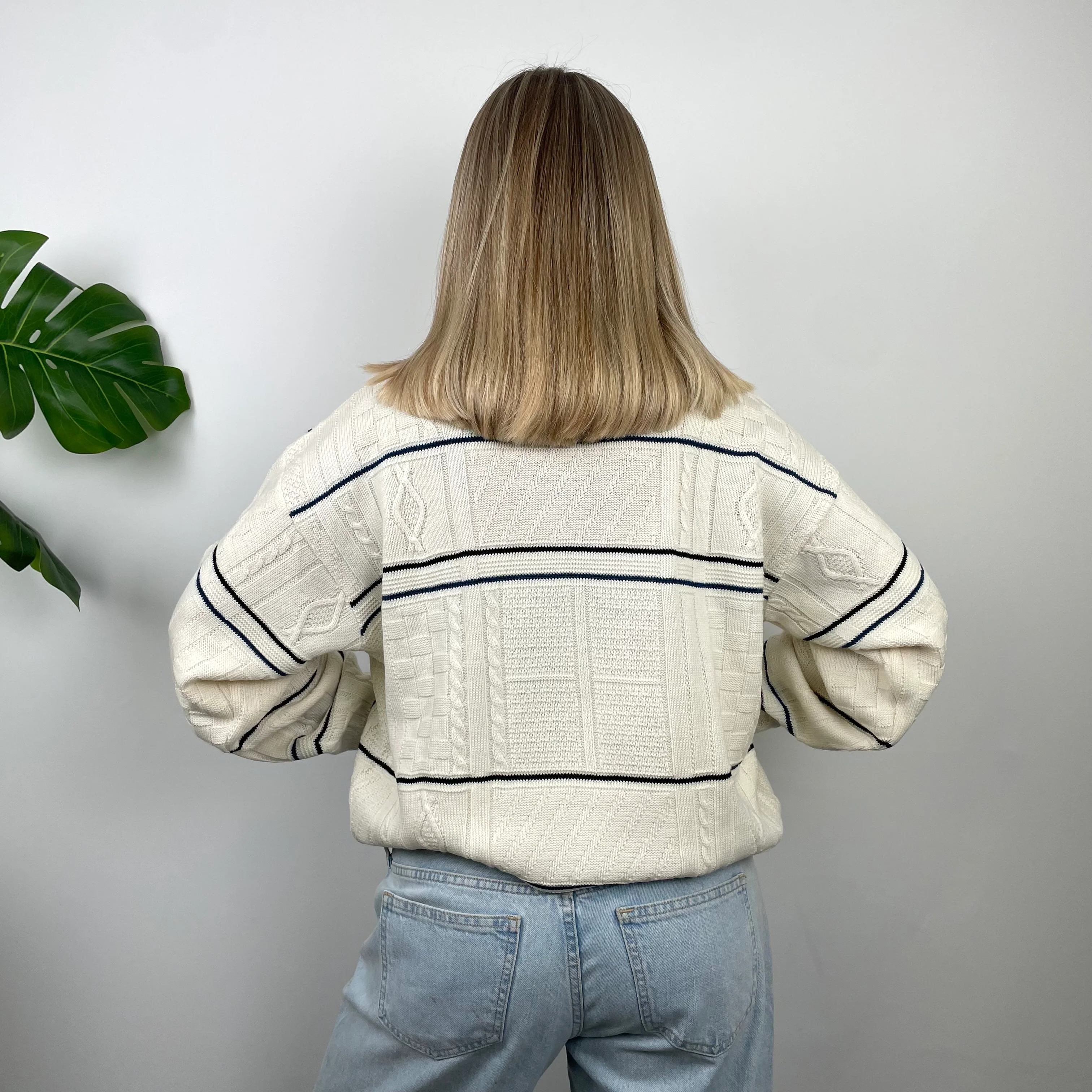 Lacoste RARE Cream Embroidered Logo Knitted Sweater (S) - Image 4