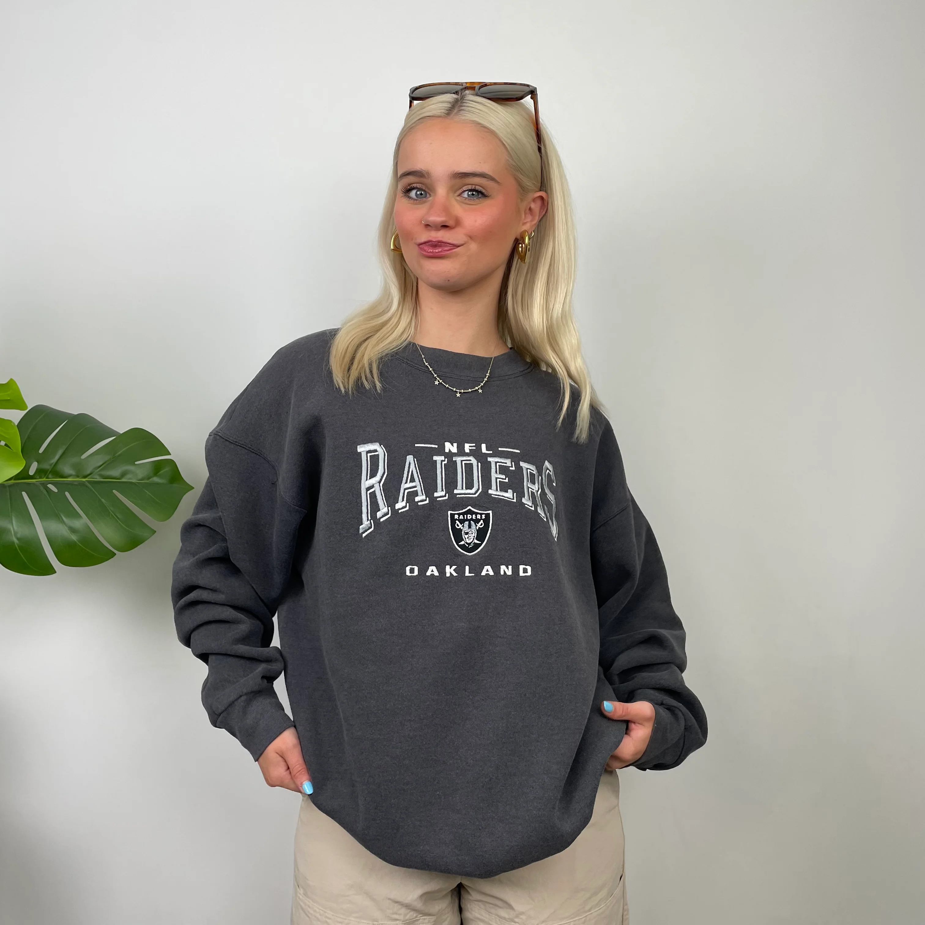 NFL Las Vegas Raiders Grey Embroidered Spell Out Sweatshirt (L) - Image 2