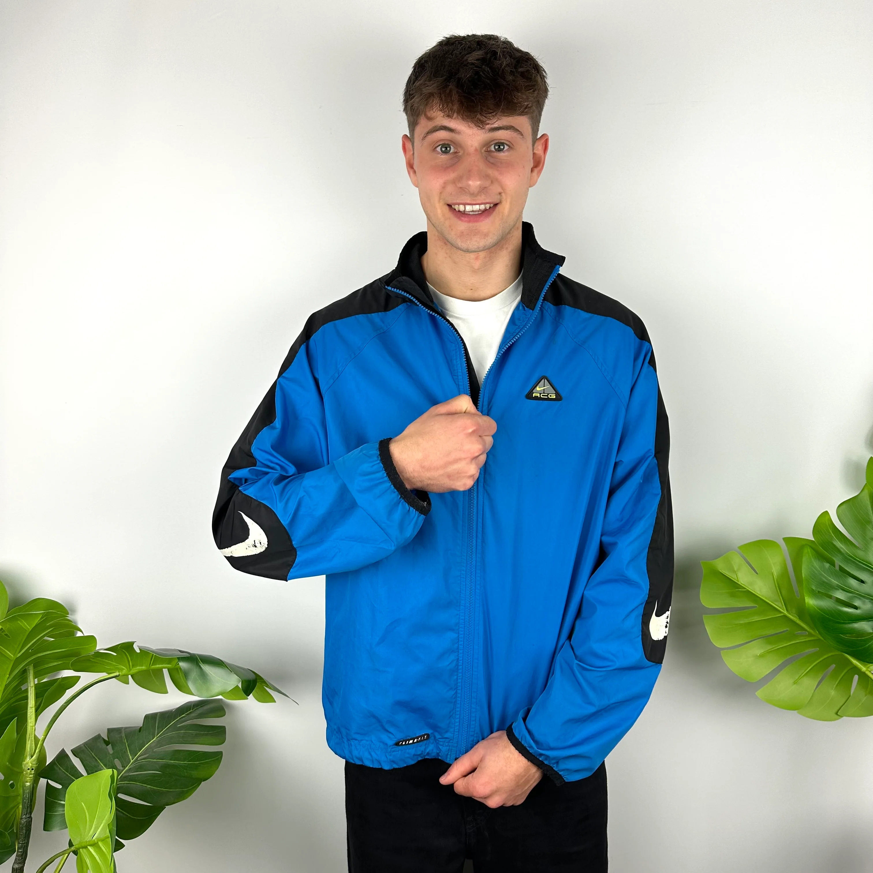 Nike ACG Blue Embroidered Spell Out Windbreaker Jacket (L) - Image 4