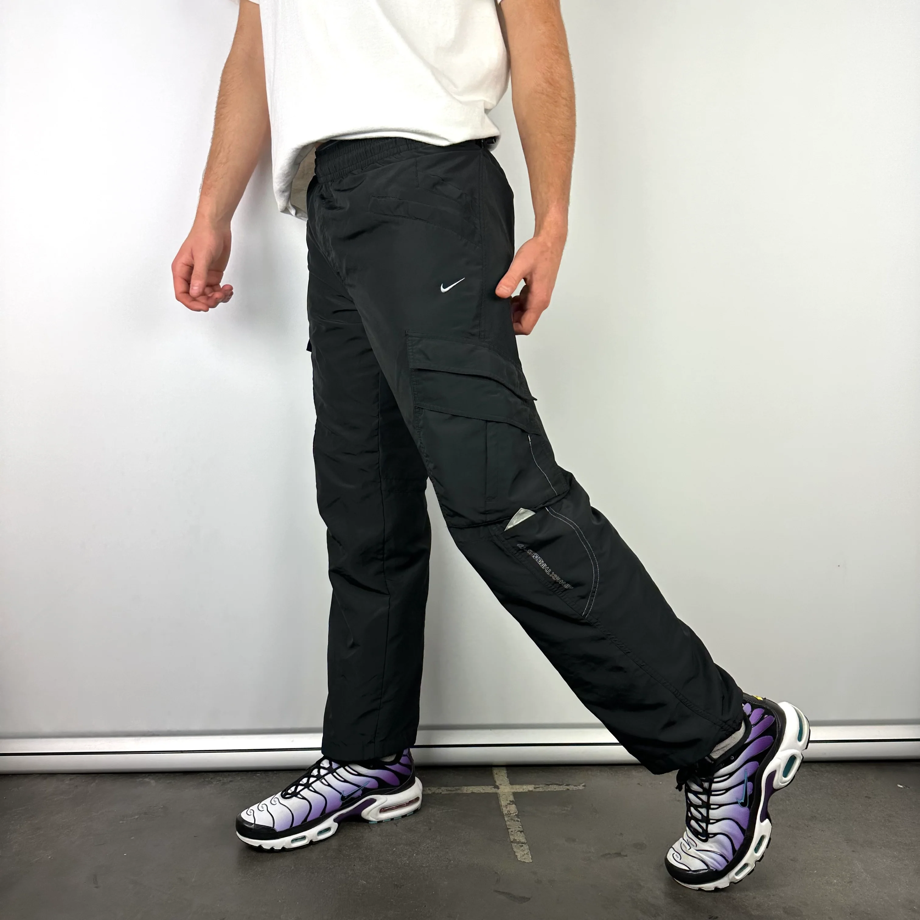 Nike Air Max Black Spell Out Track Pants (M) - Image 5