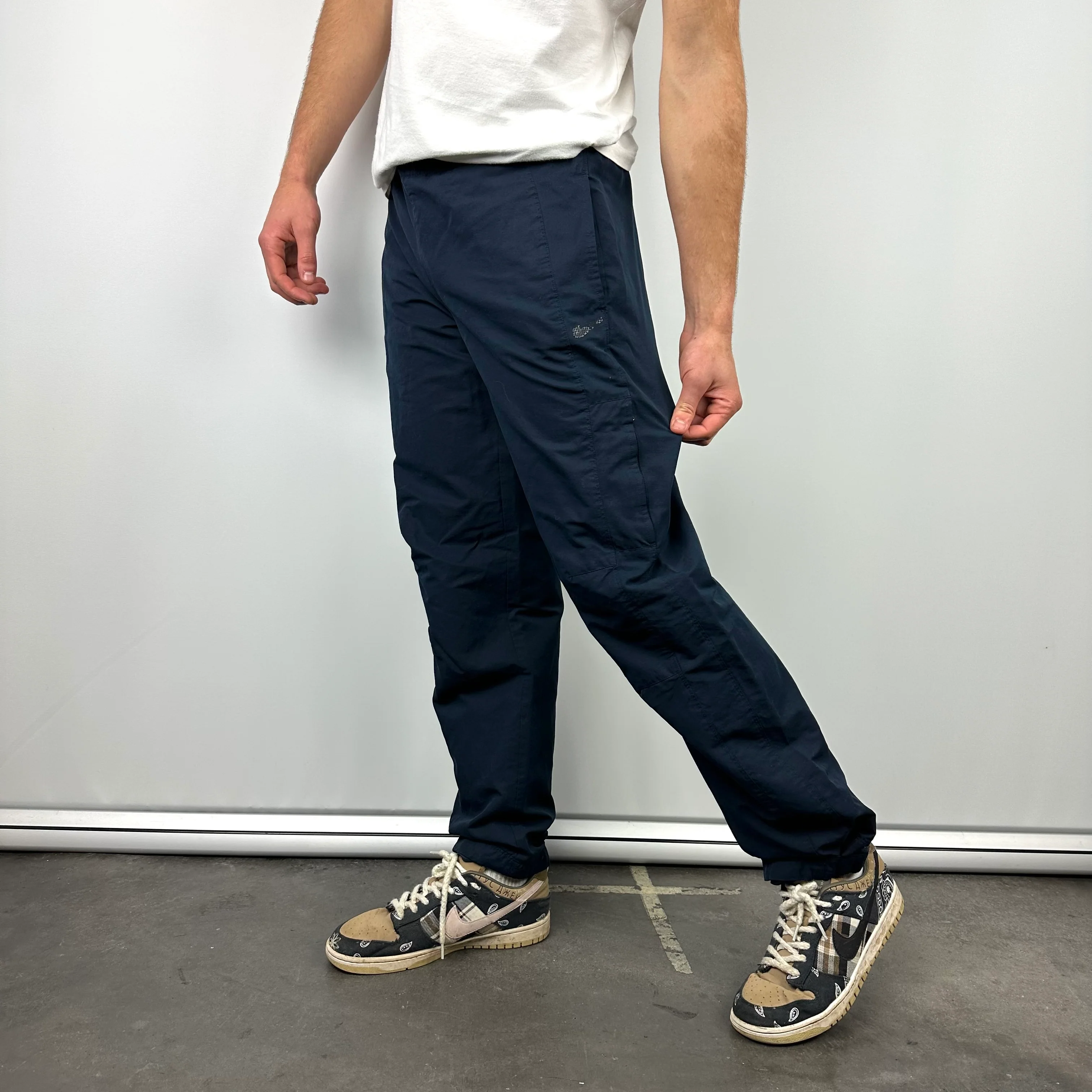 Nike Air Max Navy Embroidered Spell Out Track Pants (M) - Image 4