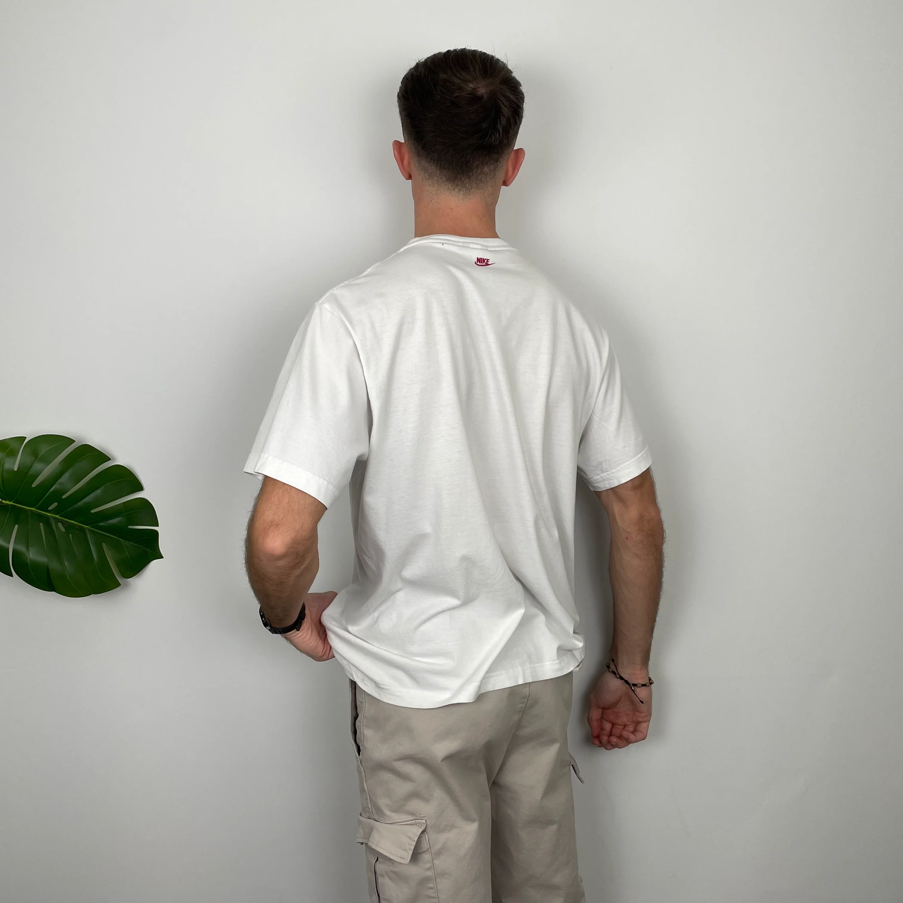 Nike Air Max White Spell Out T Shirt (L) - Image 7