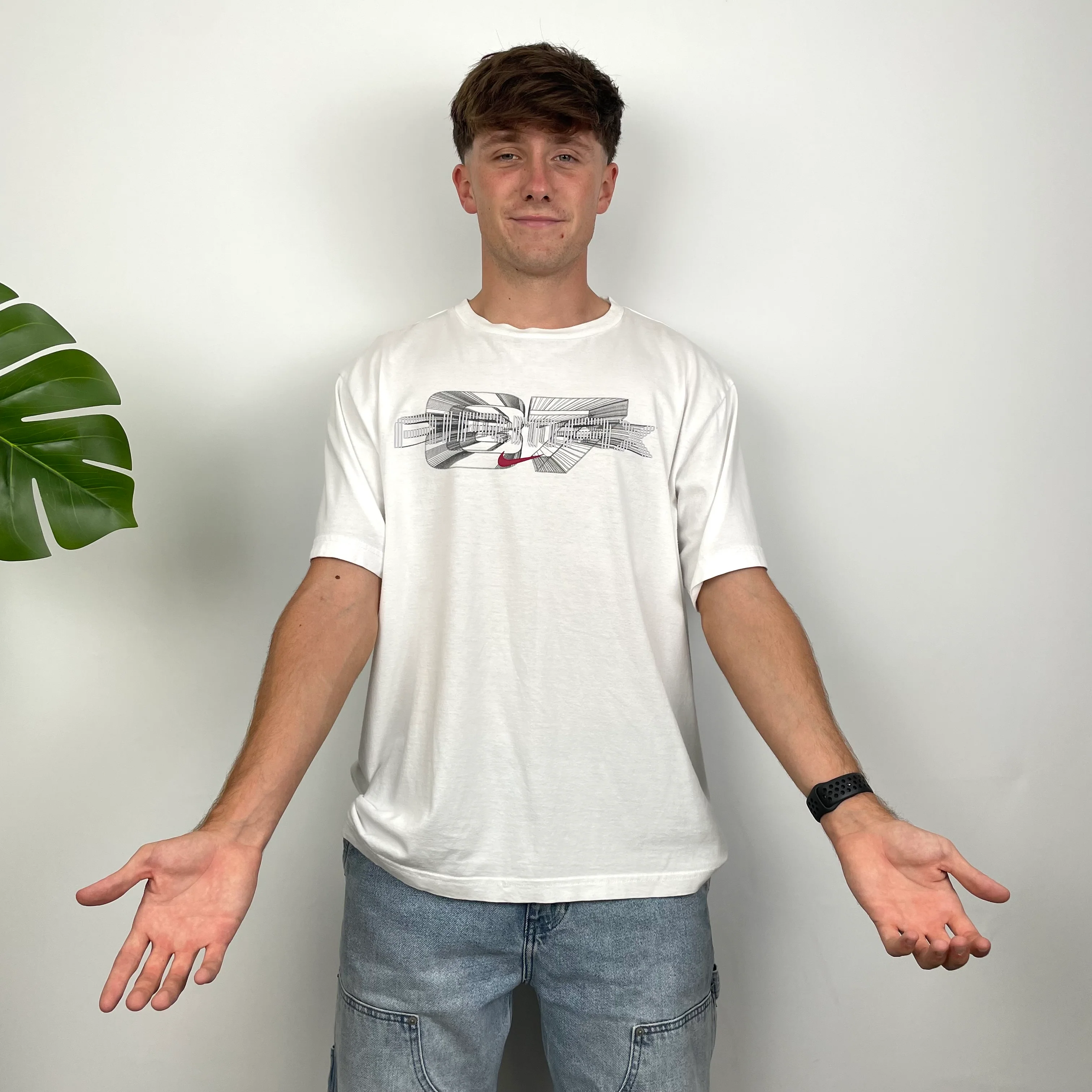Nike Air Max White Spell Out T Shirt (L) - Image 3